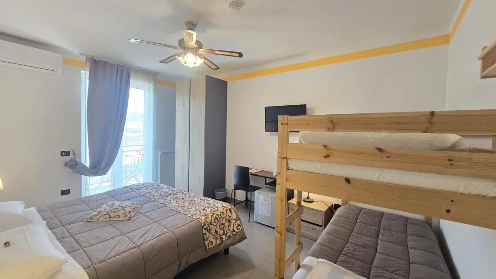 Bedroom, Bed in I Fiori di Margherita Luxury B&B