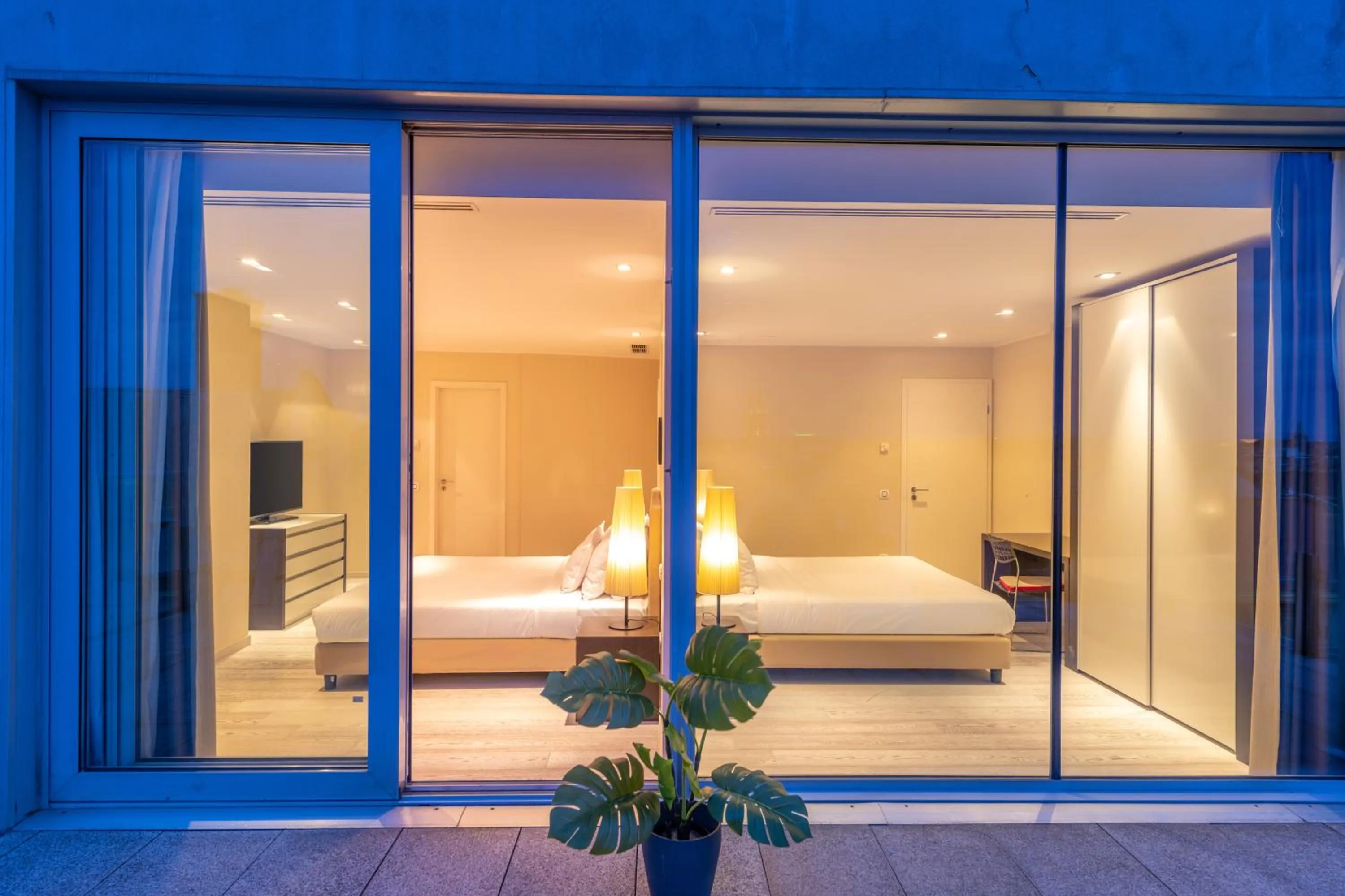 Off site, Bed in NH Collection Budapest City Center