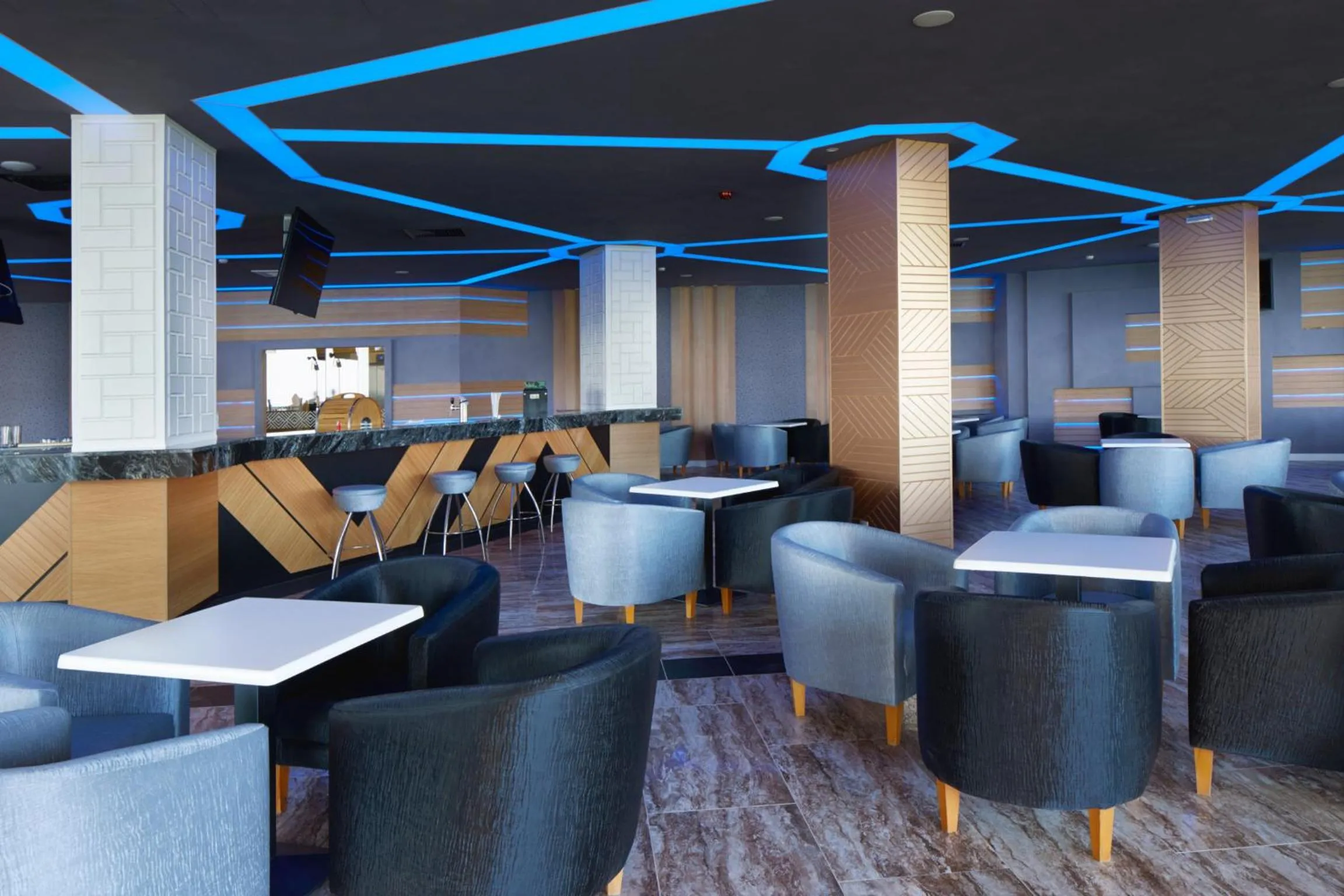 Nightclub / DJ in Paradise Beach Residence - Ultra All Inclusive