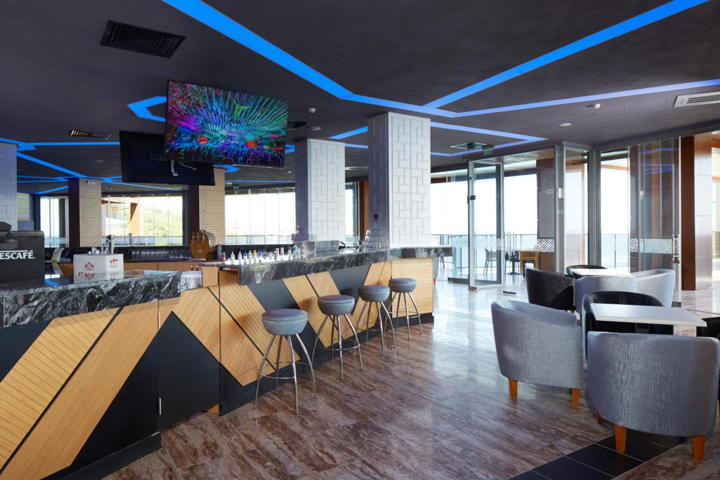 Nightclub / DJ in Paradise Beach Residence - Ultra All Inclusive