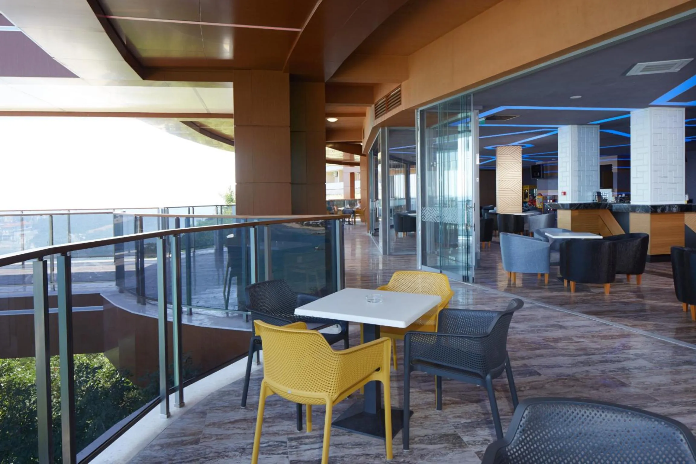 Nightclub / DJ in Paradise Beach Residence - Ultra All Inclusive