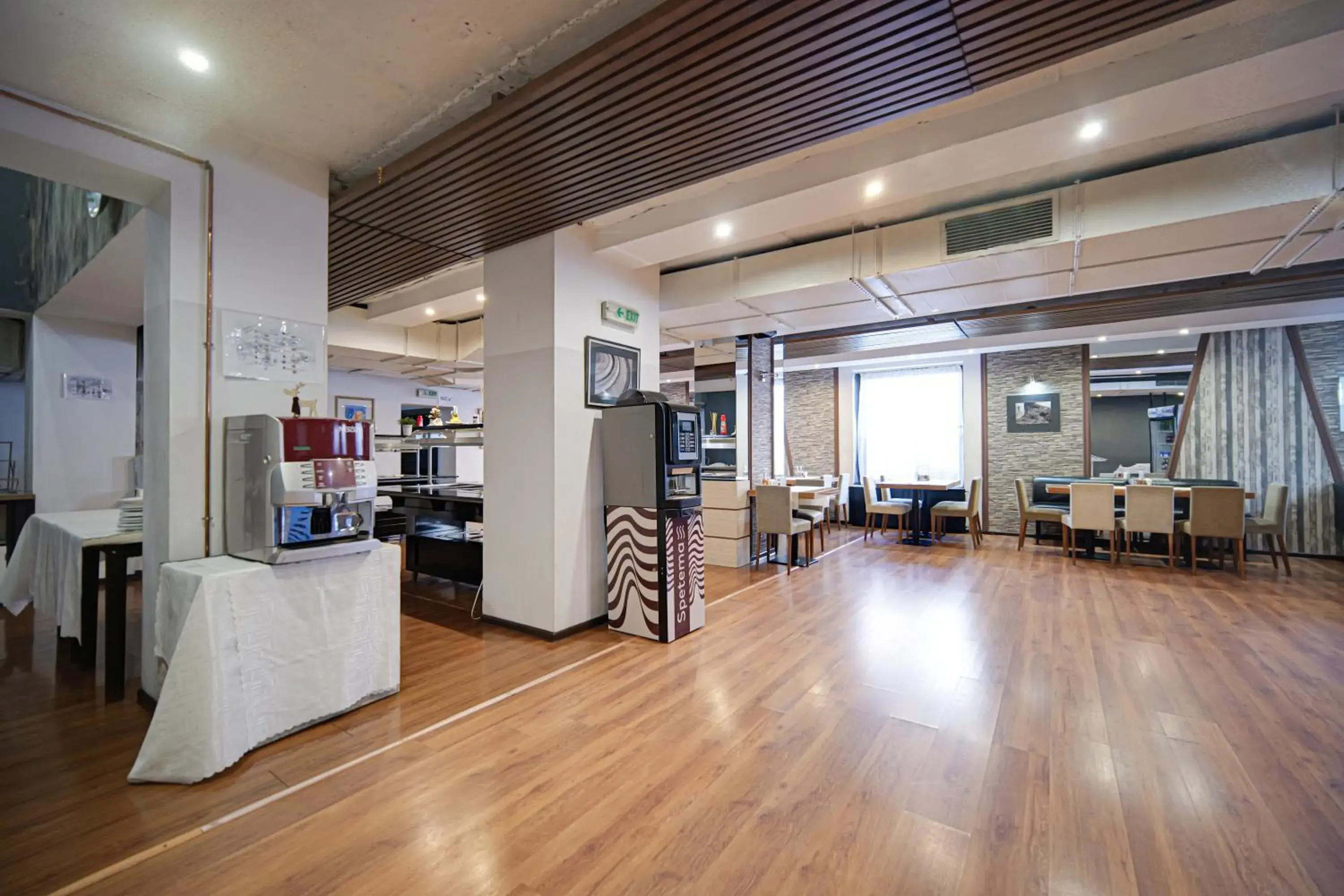 Restaurant/places to eat in Riverside Boutique Hotel Restaurant/places to eat in Riverside Boutique Hotel