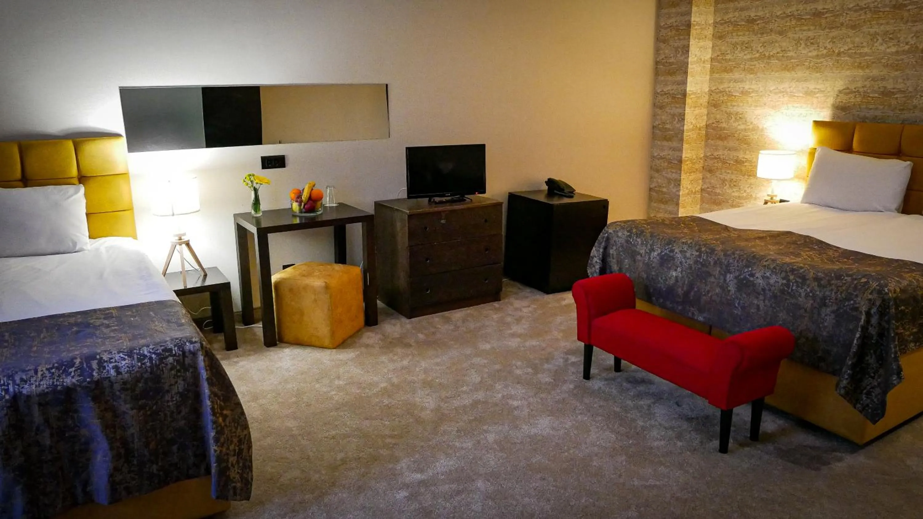 Photo of the whole room, Bed in Riverside Boutique Hotel