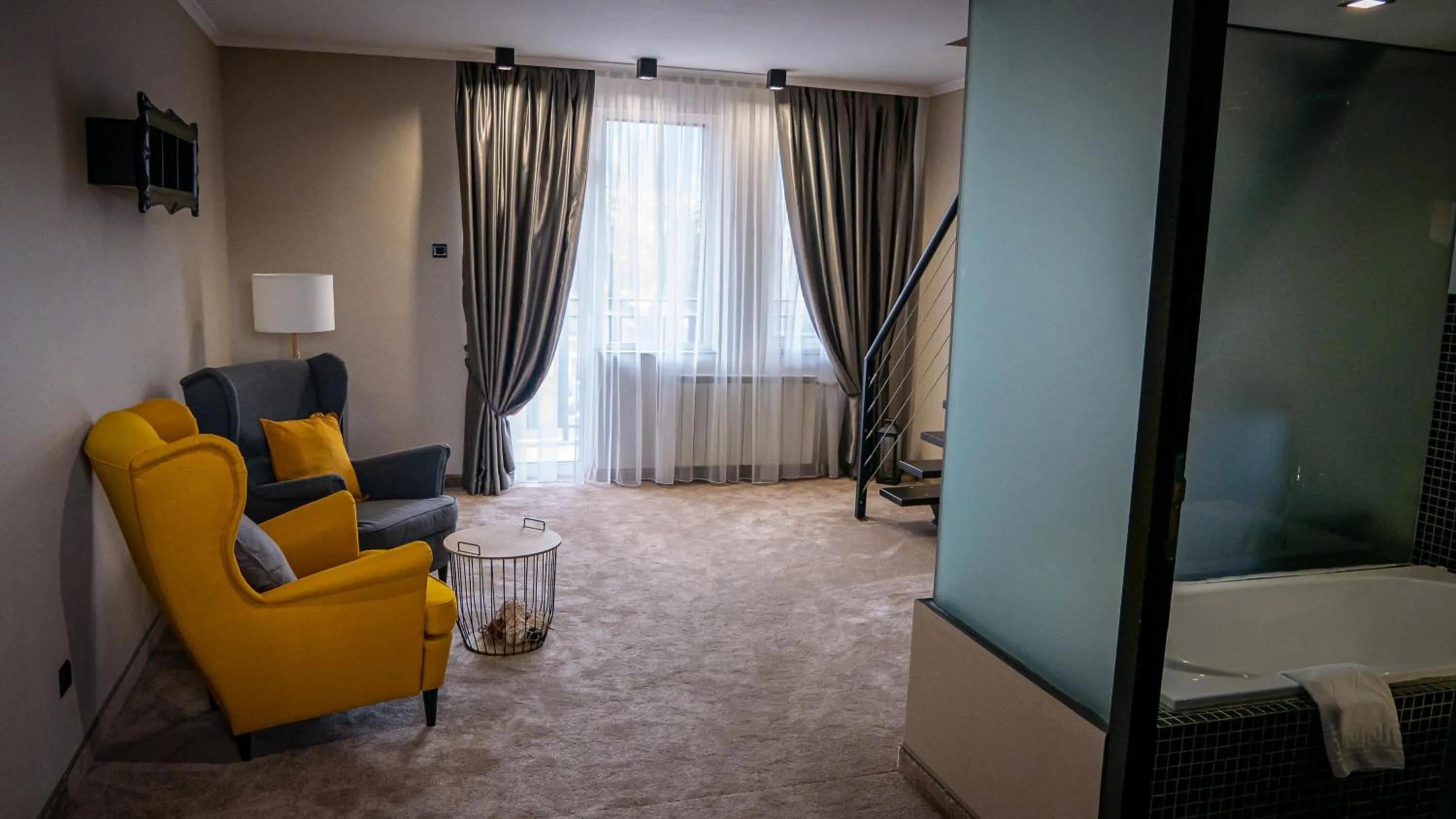 Photo of the whole room in Riverside Boutique Hotel