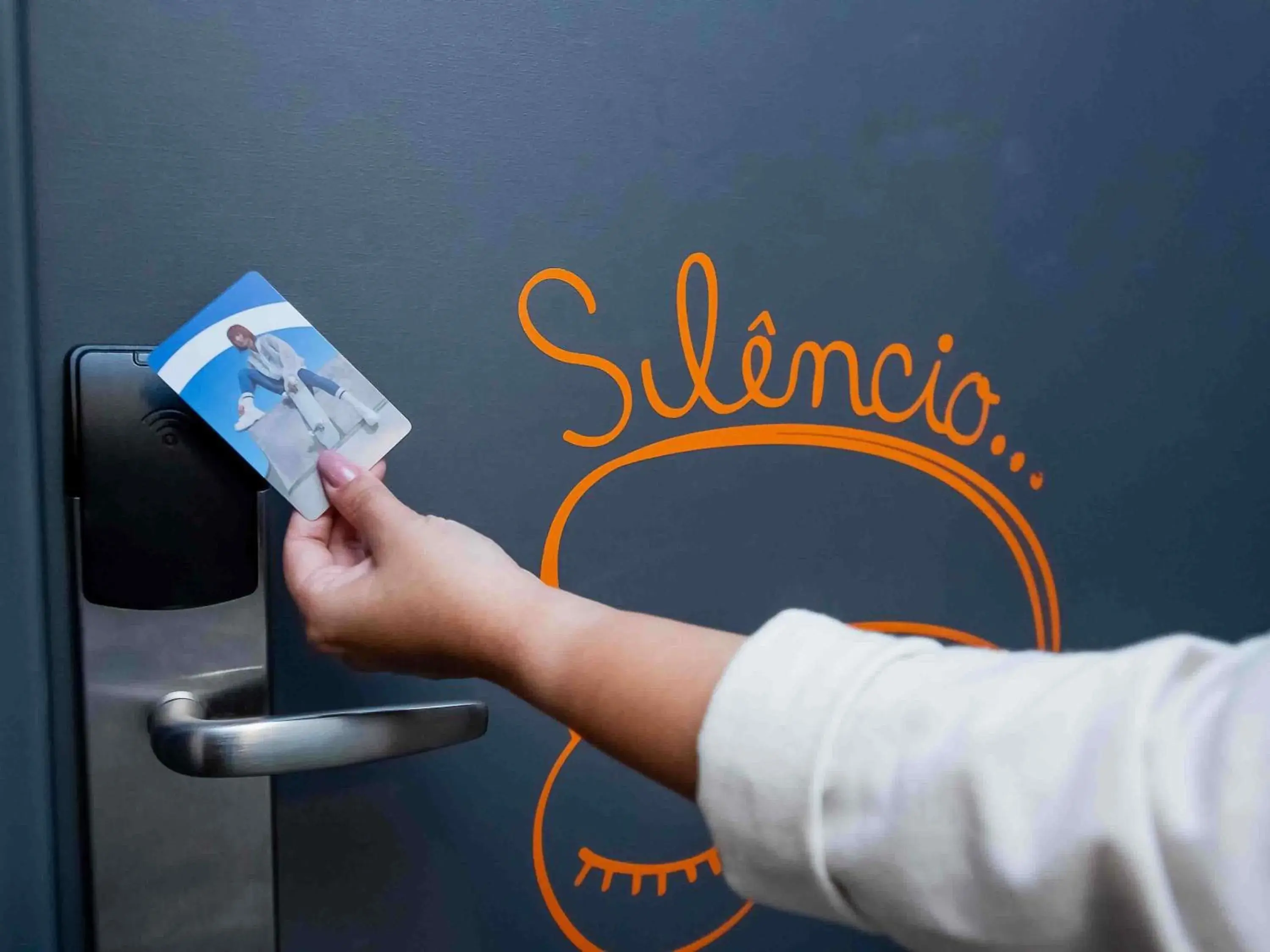 Room Upper Family Budget + in ibis budget Santos Gonzaga Room Upper Family Budget + in ibis budget Santos Gonzaga