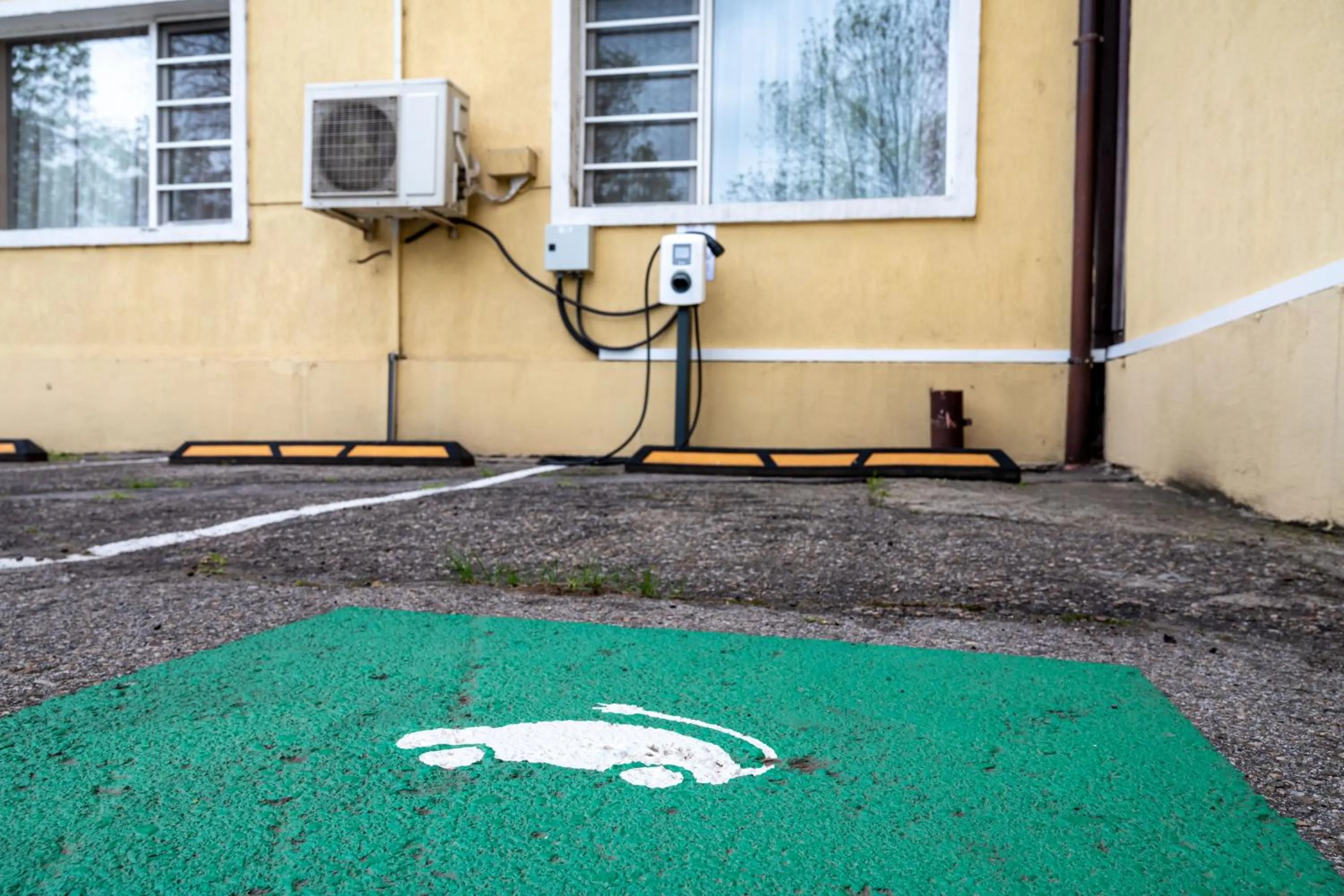 Property building in Hotel Montecito