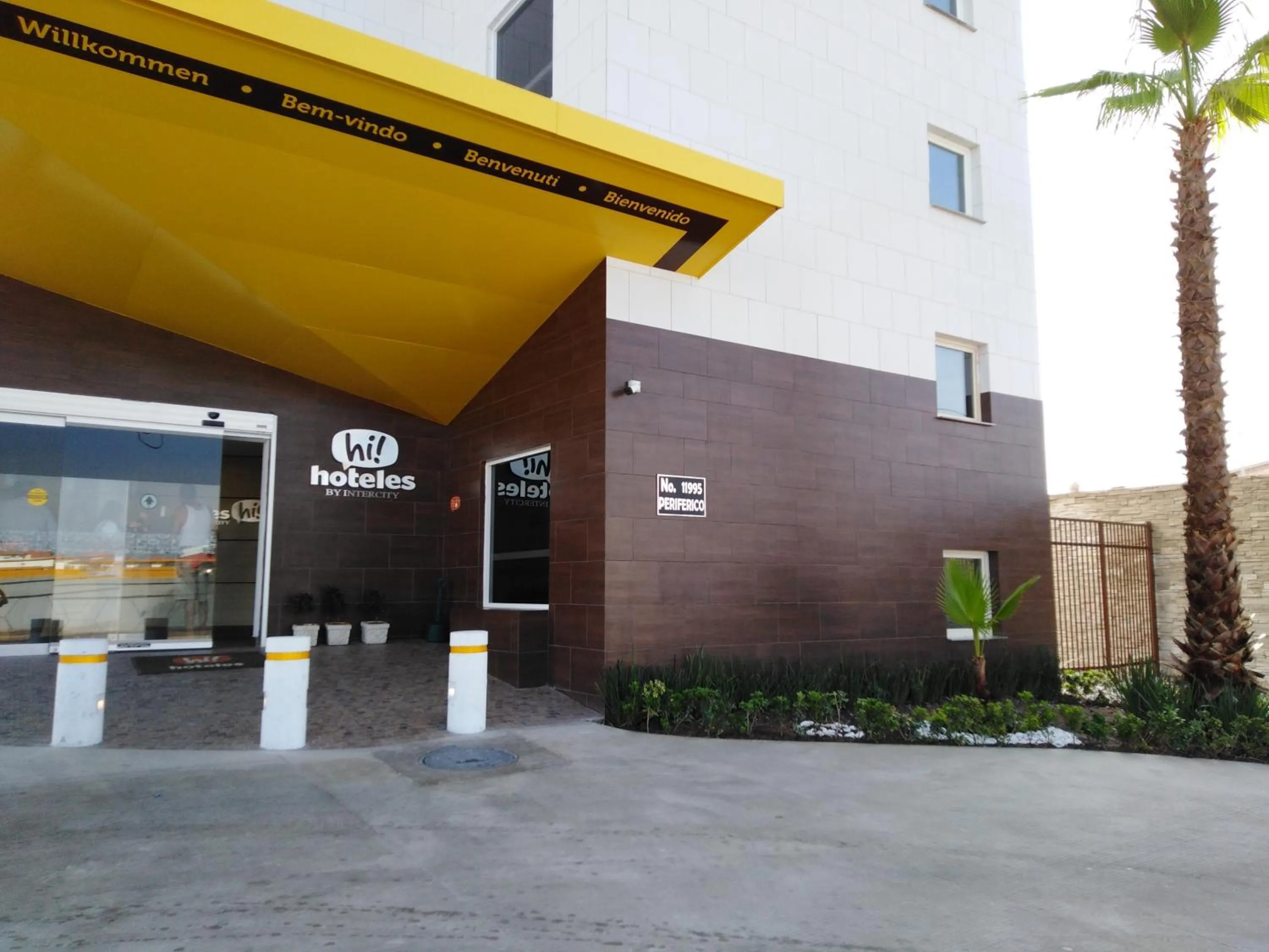 Parking in Hotel Hi ! Torreon Aeropuerto-Galerías