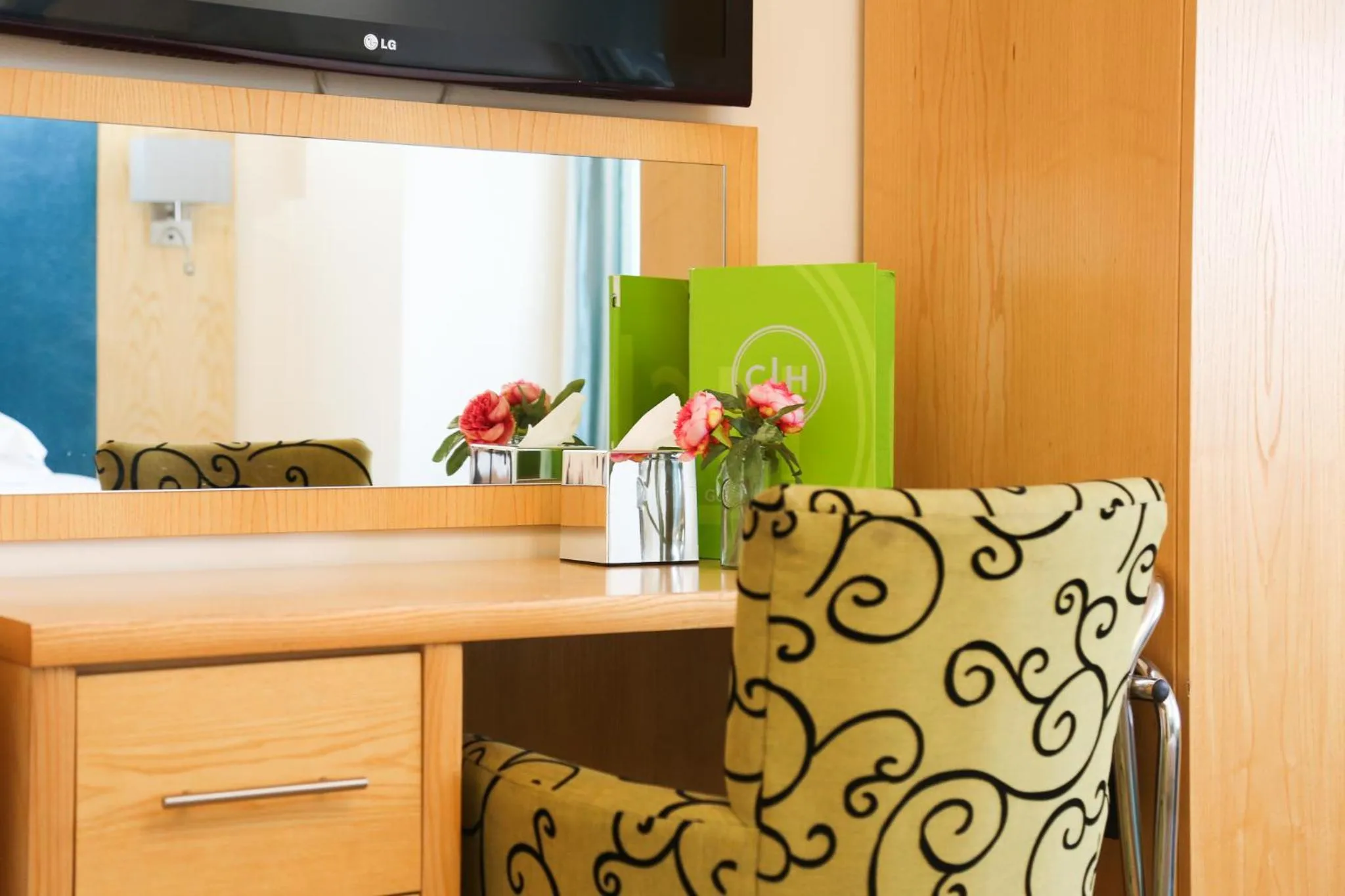 TV and multimedia in ClubHouse B& B