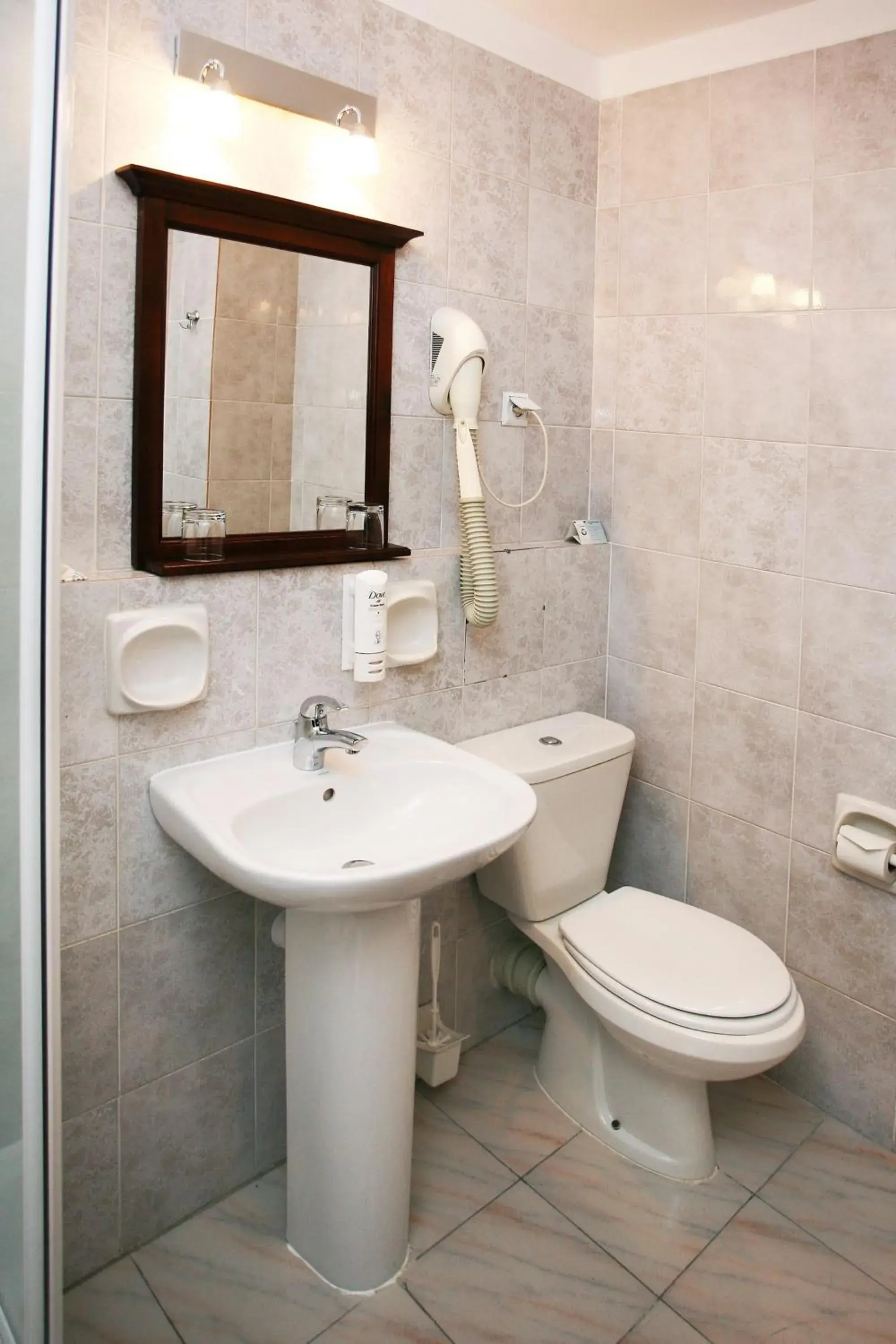 Double or Twin Room in Hotel Prezydencki 3-star Double or Twin Room in Hotel Prezydencki 3-star