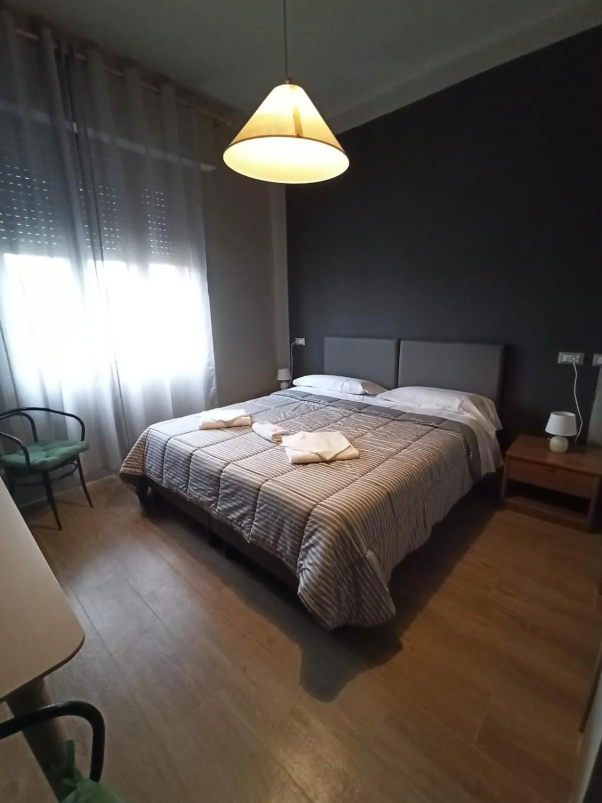 Bed in Albergo Italia di Nardi Renzo & C Snc