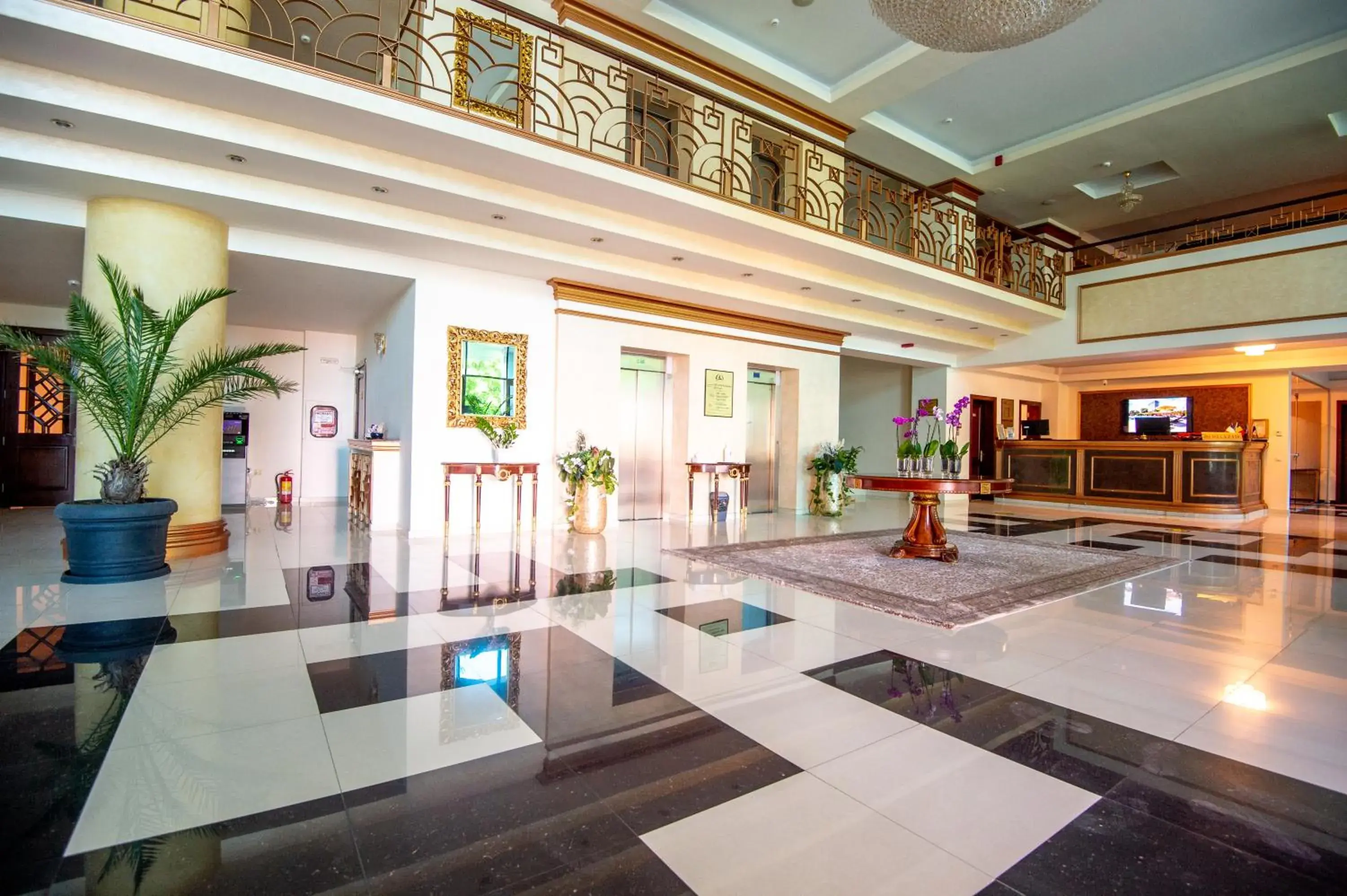Lobby or reception in Hotel Del Mar & Conference Center Lobby or reception in Hotel Del Mar & Conference Center