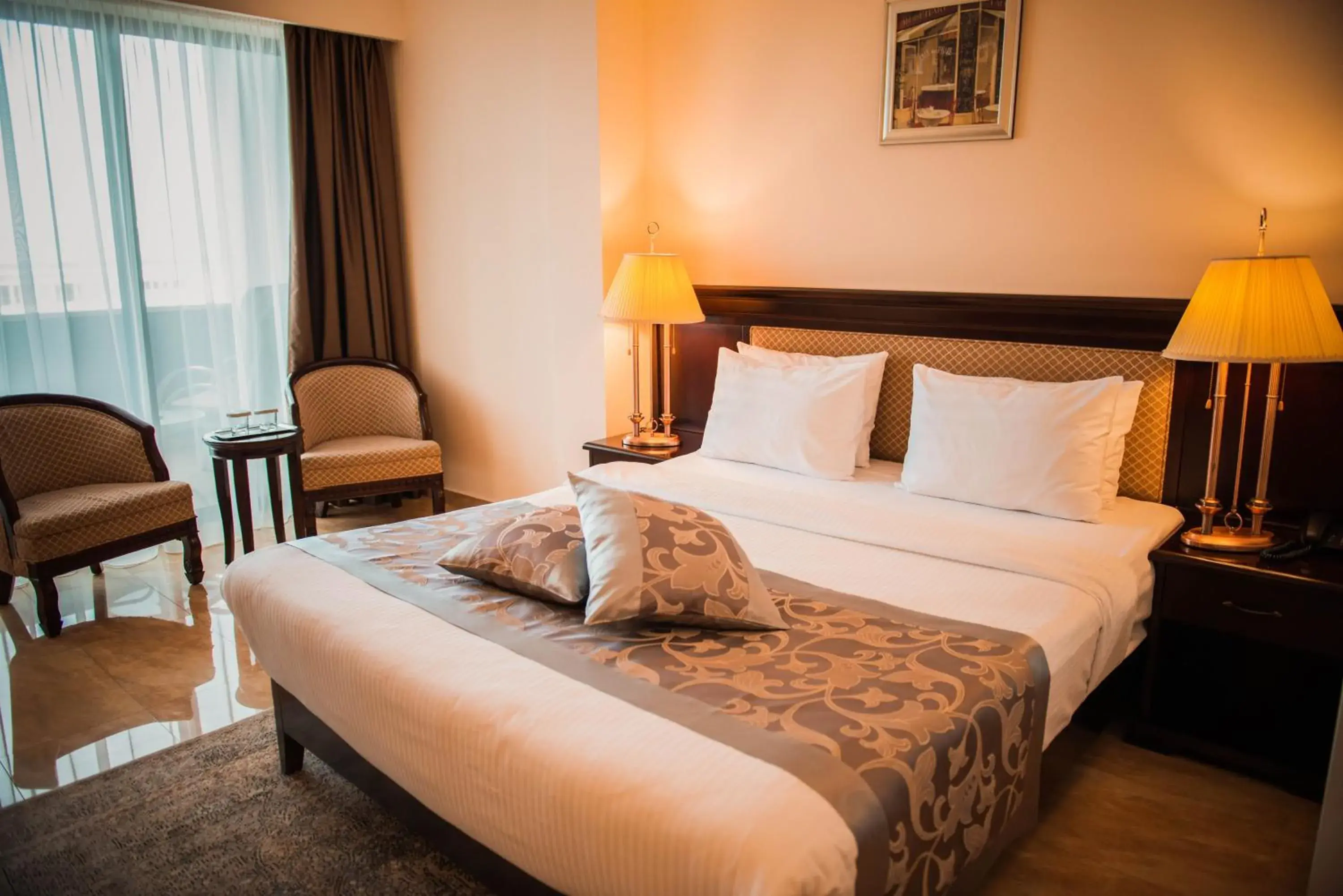 Bed in Hotel Del Mar & Conference Center Bed in Hotel Del Mar & Conference Center