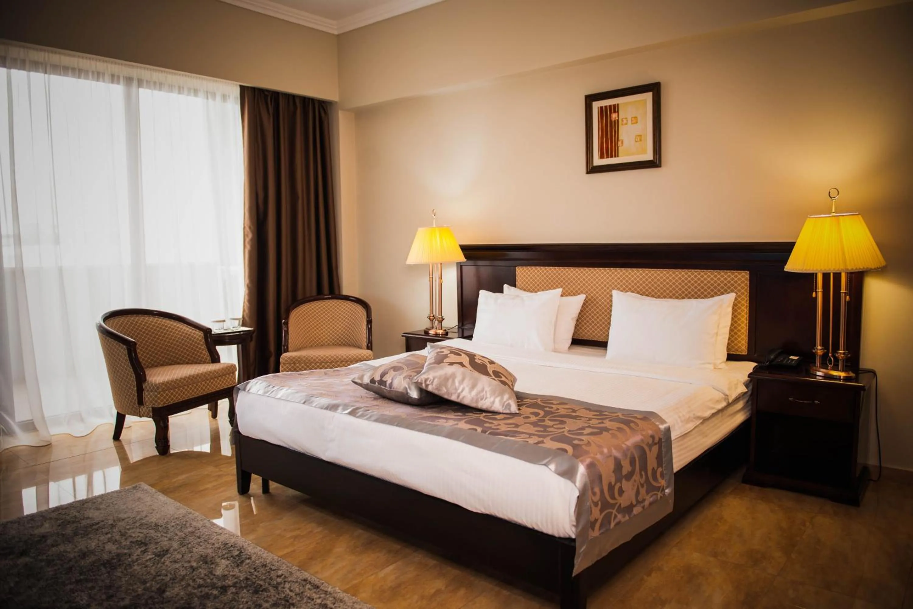 Bedroom, Bed in Hotel Del Mar & Conference Center