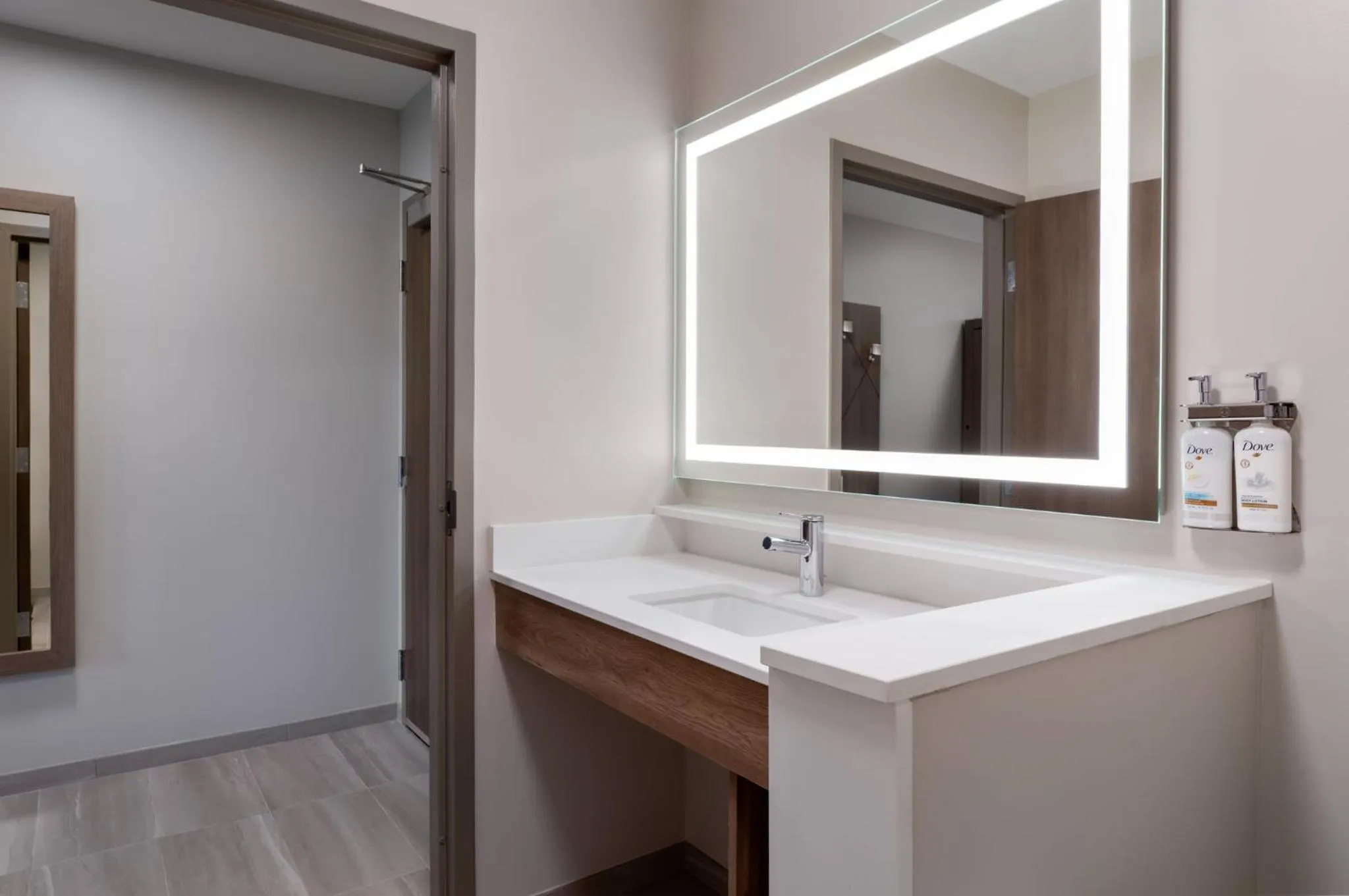 Photo of the whole room in Holiday Inn Express & Suites Pittsfield-Lenox-Berkshires by IHG