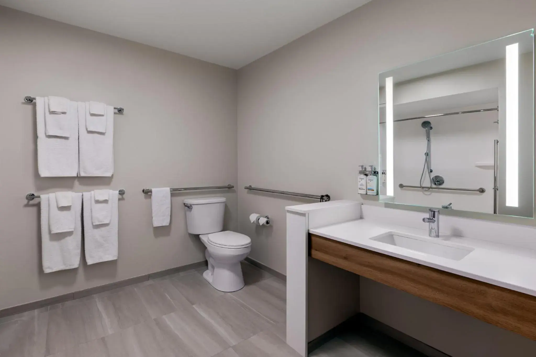 Photo of the whole room in Holiday Inn Express & Suites Pittsfield-Lenox-Berkshires by IHG Photo of the whole room in Holiday Inn Express & Suites Pittsfield-Lenox-Berkshires by IHG