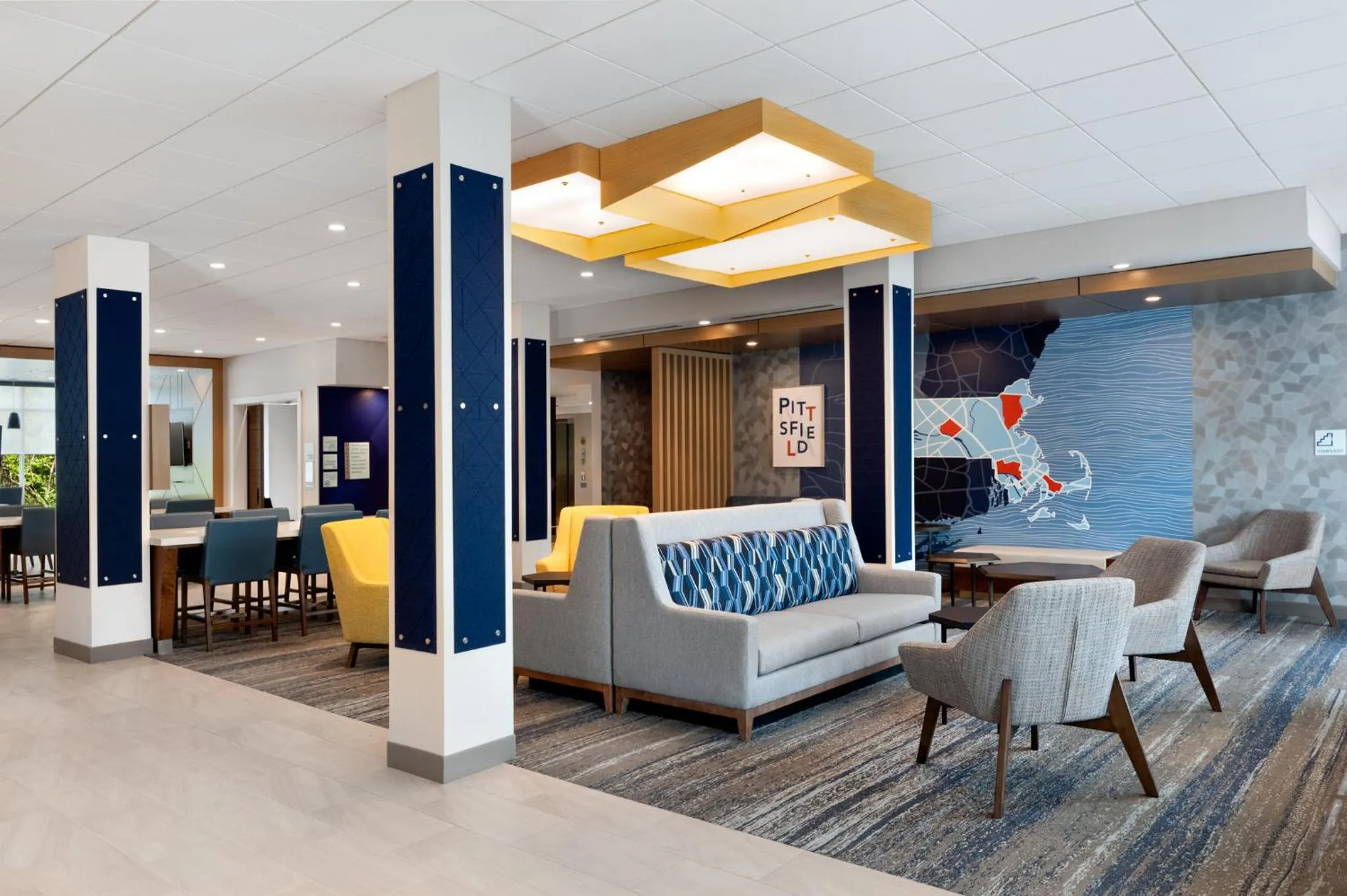 Property building in Holiday Inn Express & Suites Pittsfield-Lenox-Berkshires by IHG