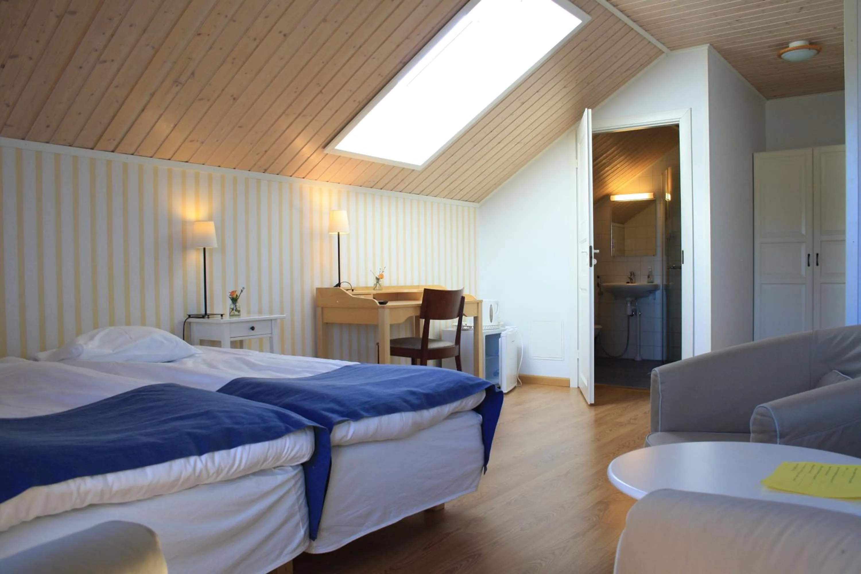 Photo of the whole room, Bed in Hotel Stallbacken Nagu