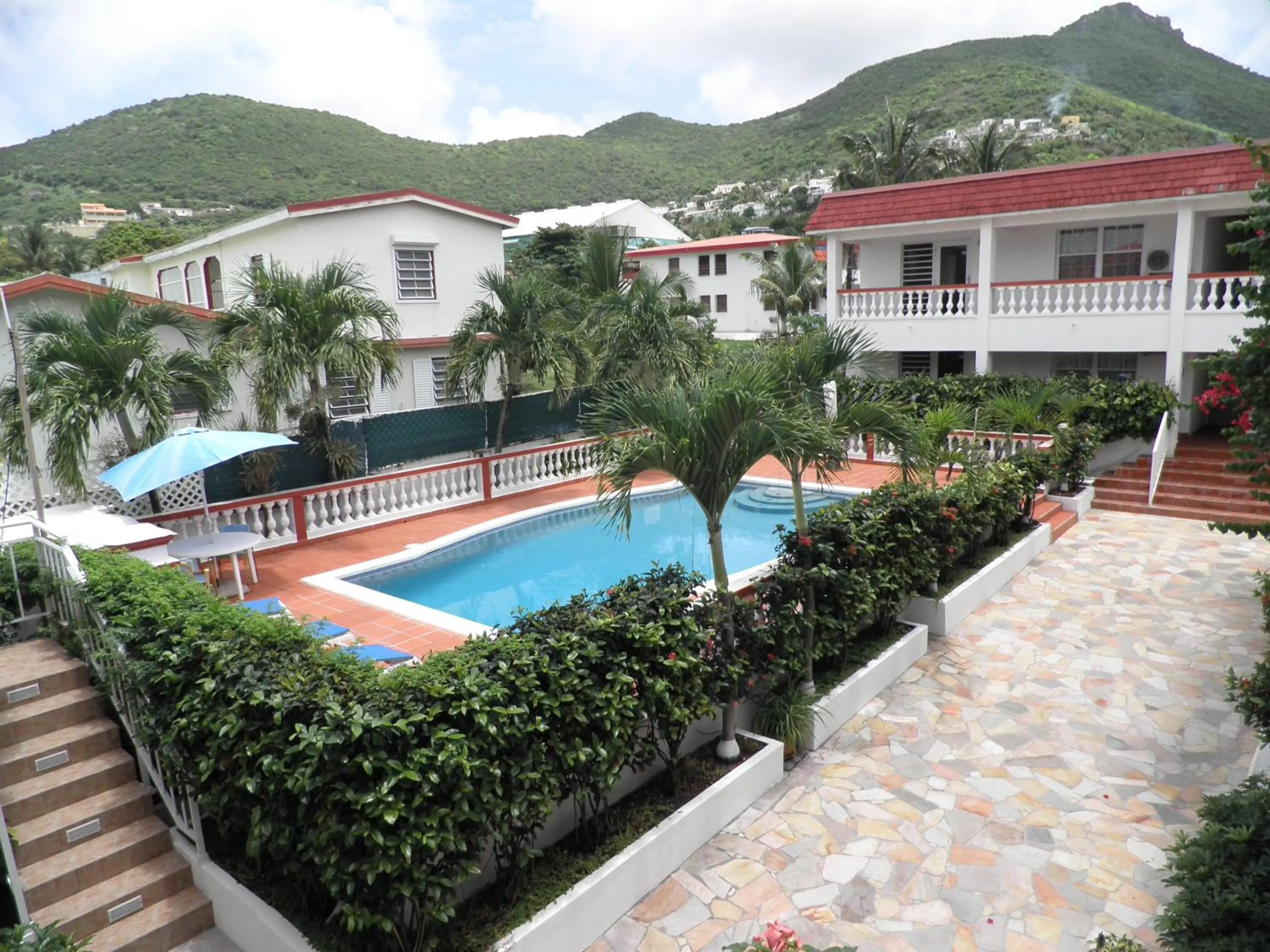 Day in L'Esperance Hotel