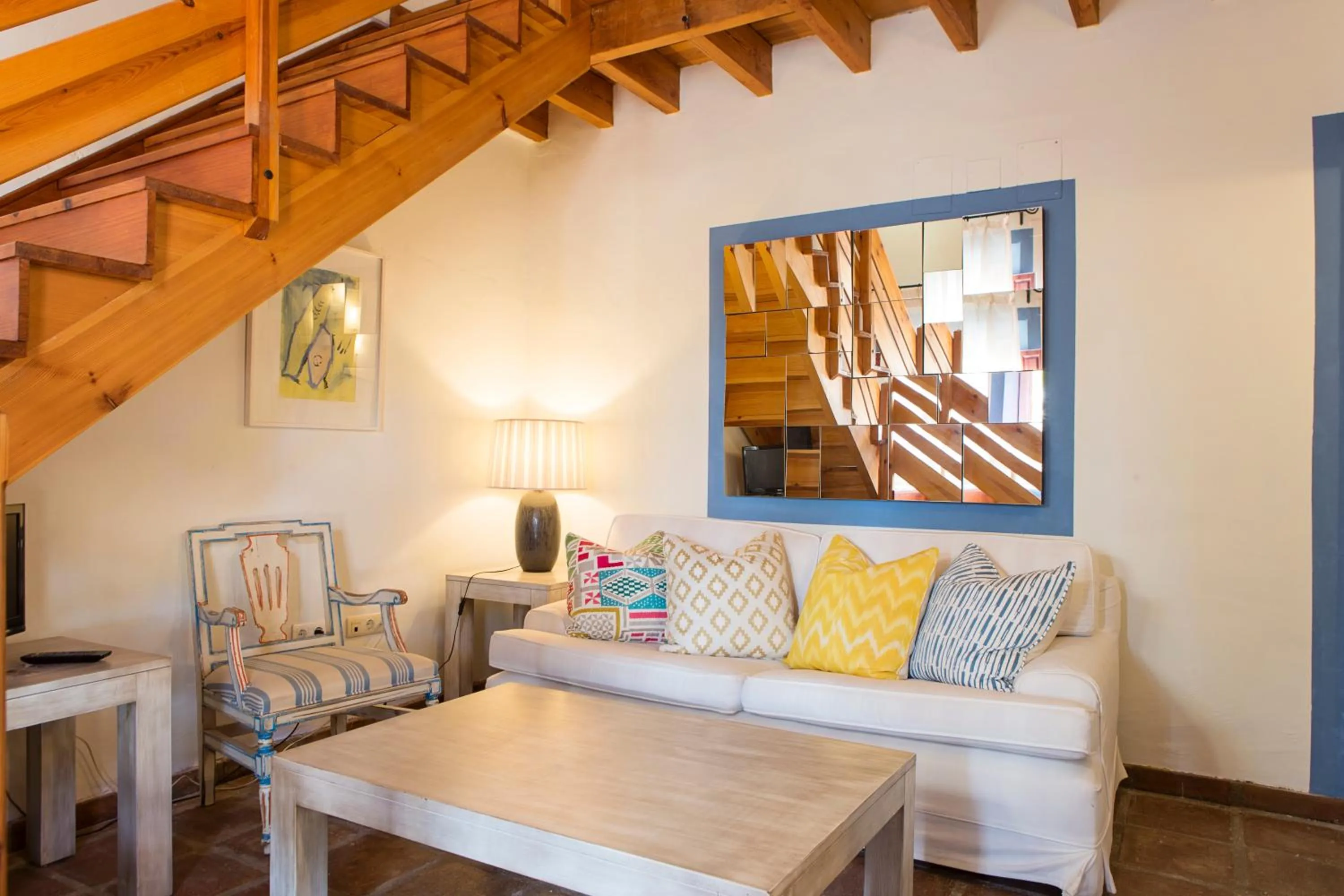 Living room in Hotel Cortijo del Arte - Caminito del Rey