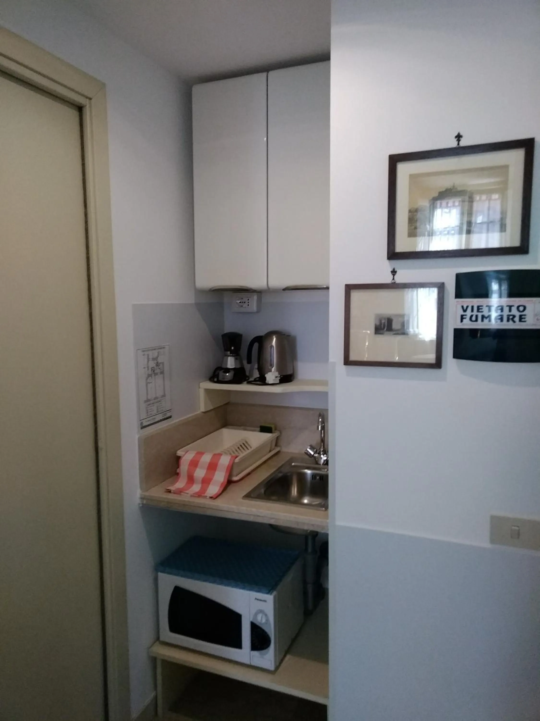 Other in A Casa Cibella