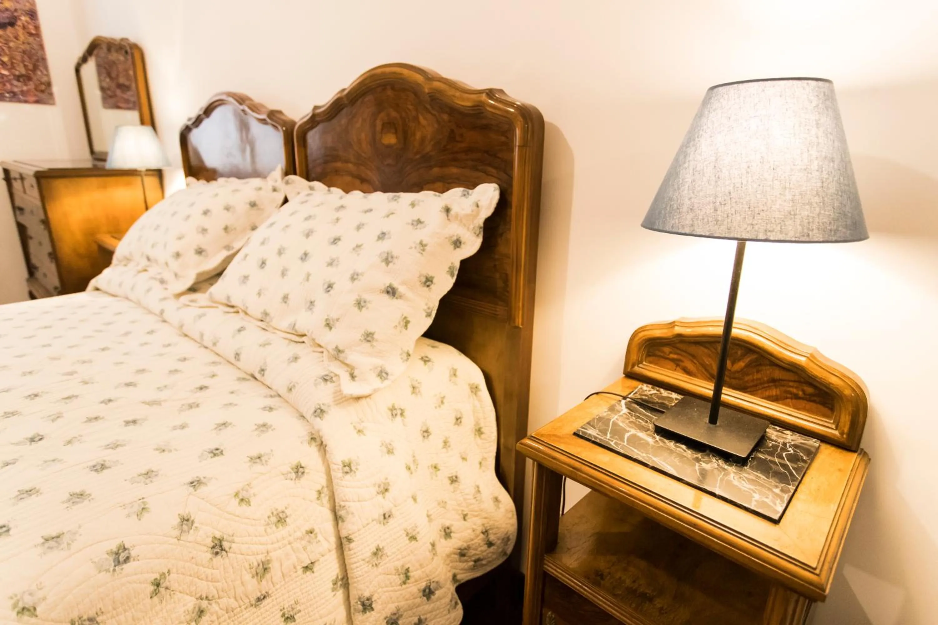 Decorative detail, Bed in A Casa Cibella