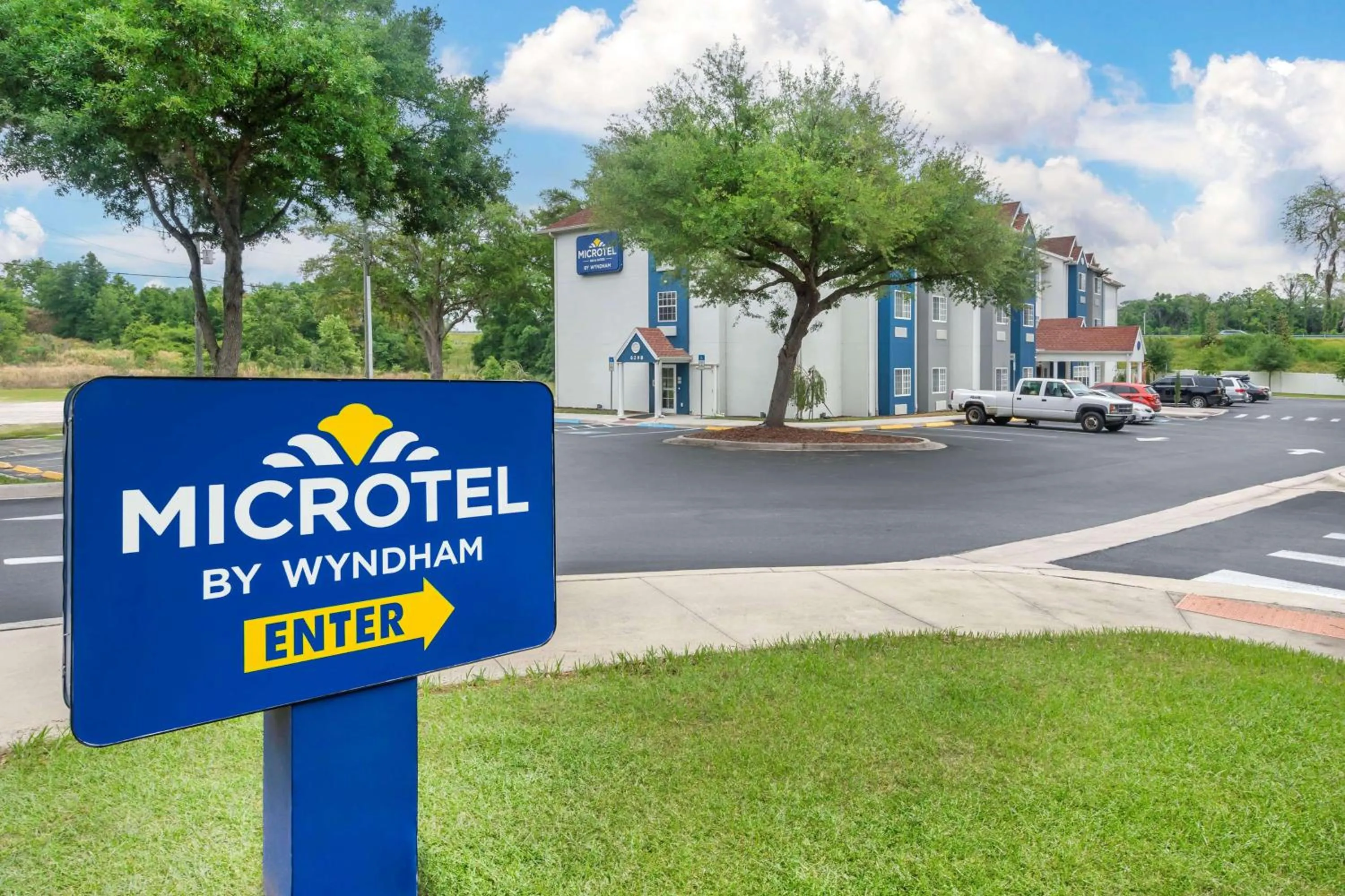 Property building in Microtel Inn & Suites by Wyndham Brooksville