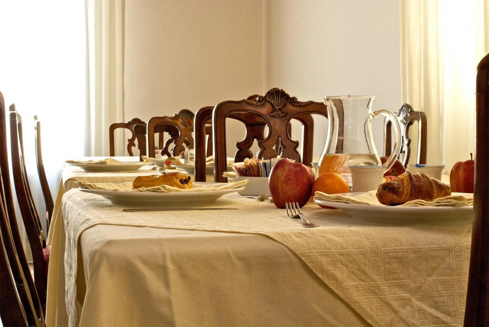 Breakfast in Vico Regio Hotel