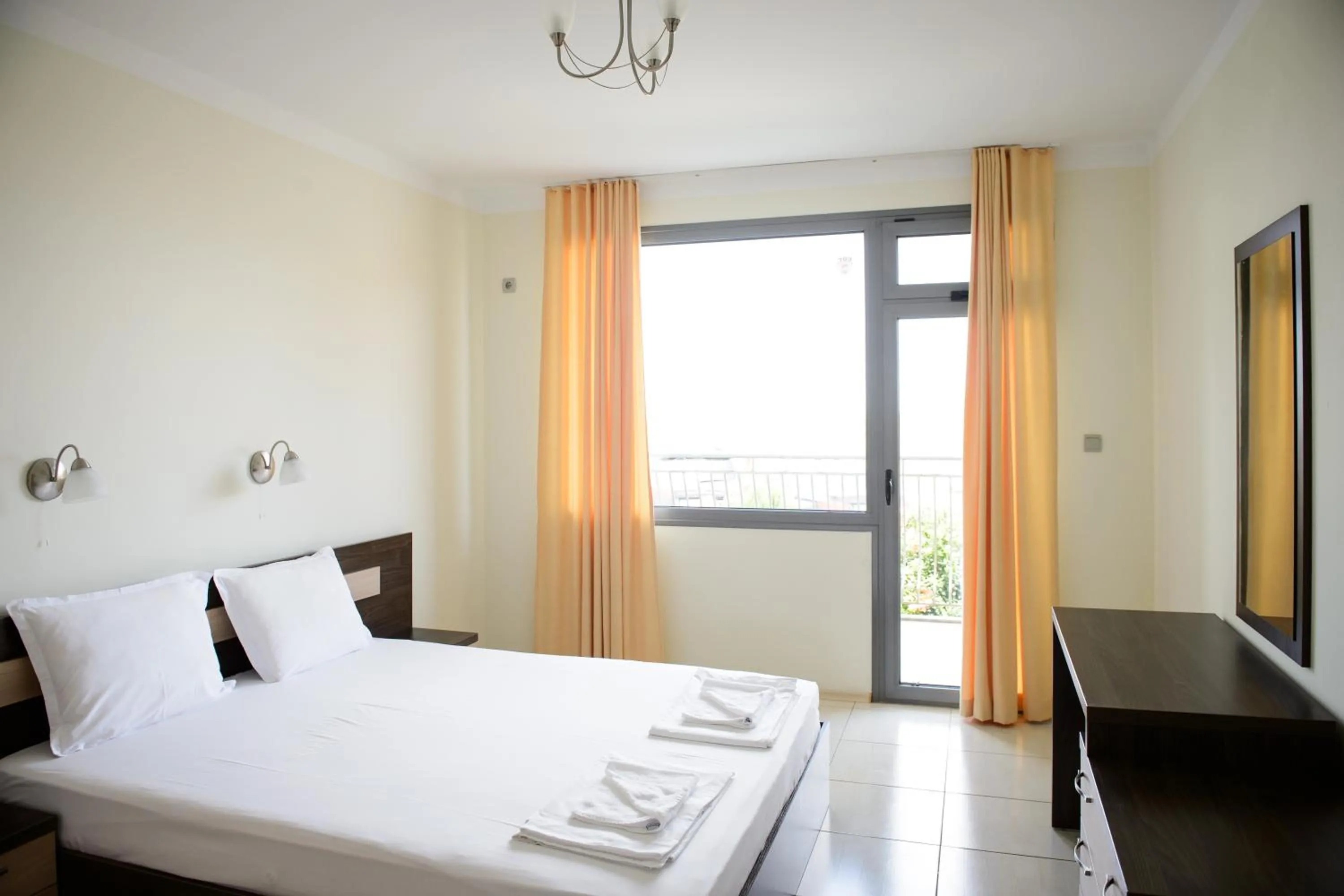 Bed in Gardenia Vacation Settlement