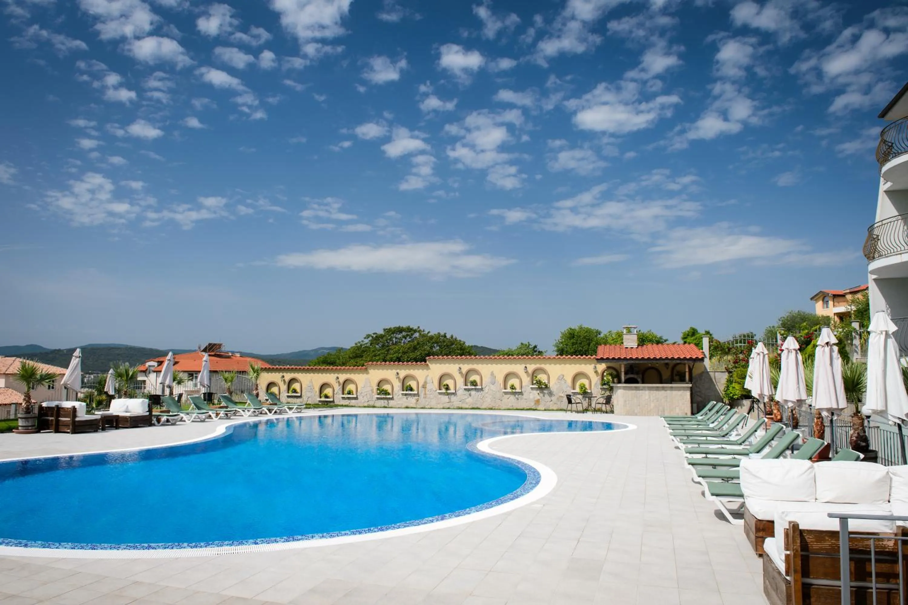 Day in Gardenia Vacation Settlement