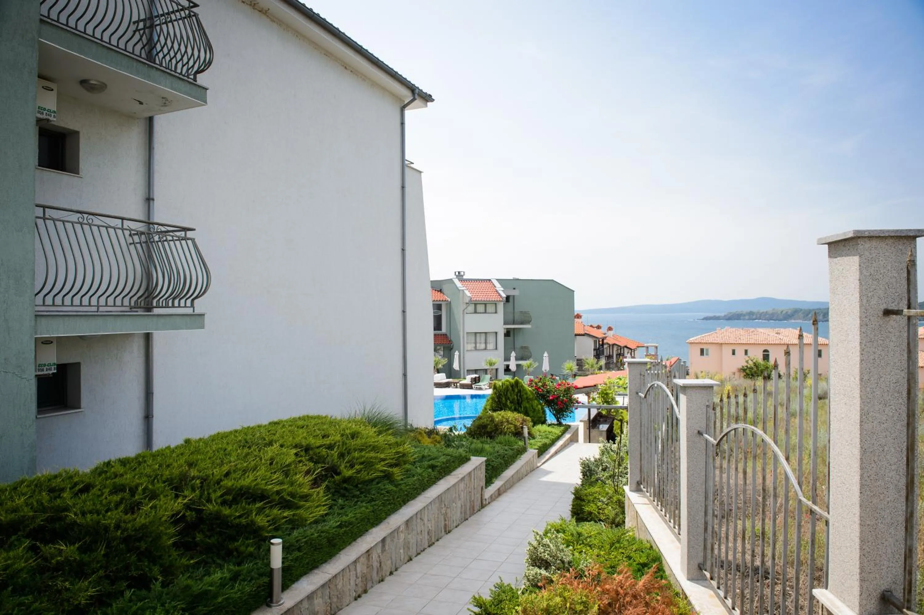 Property building in Gardenia Vacation Settlement