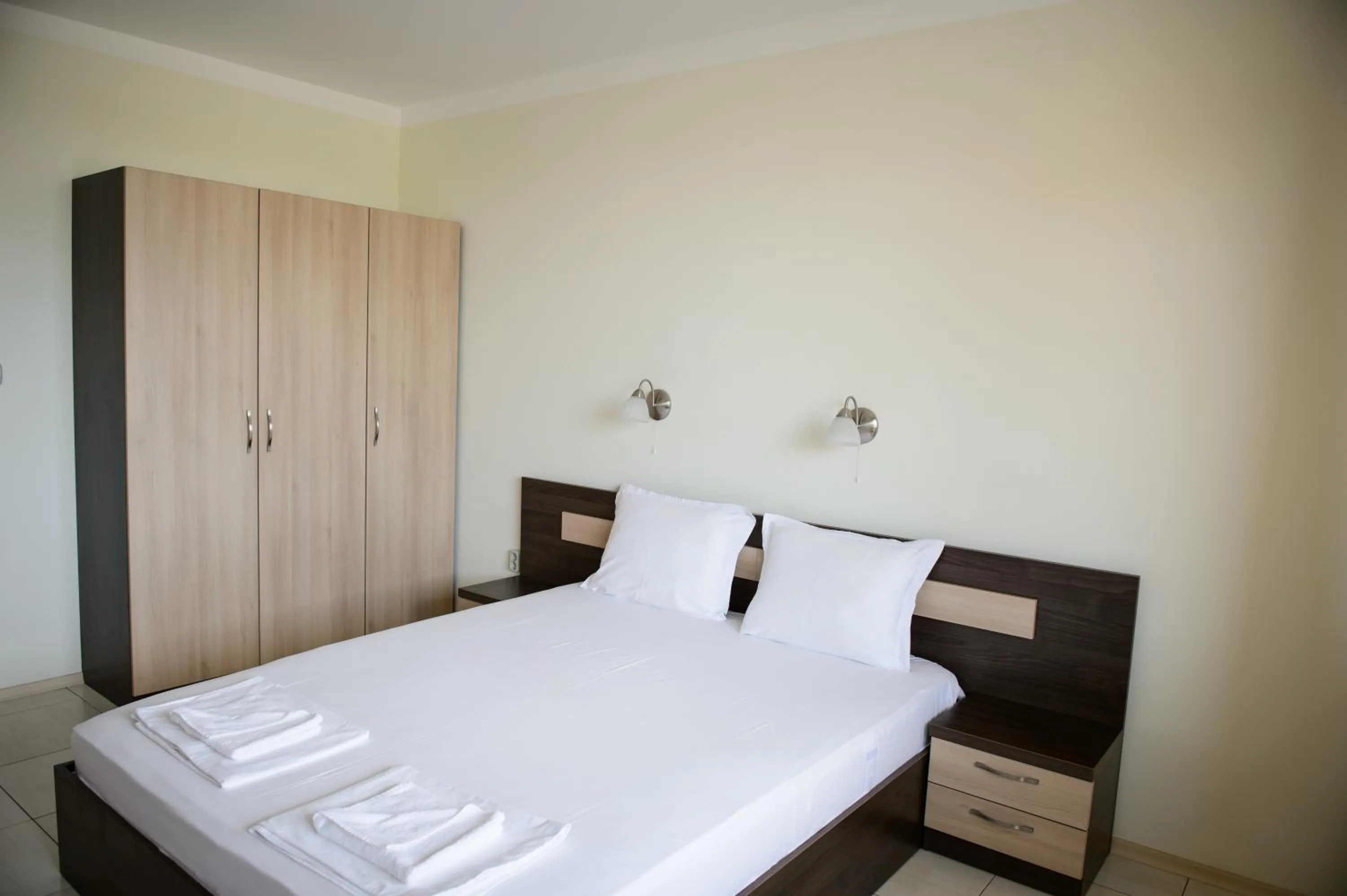 Bed in Gardenia Vacation Settlement