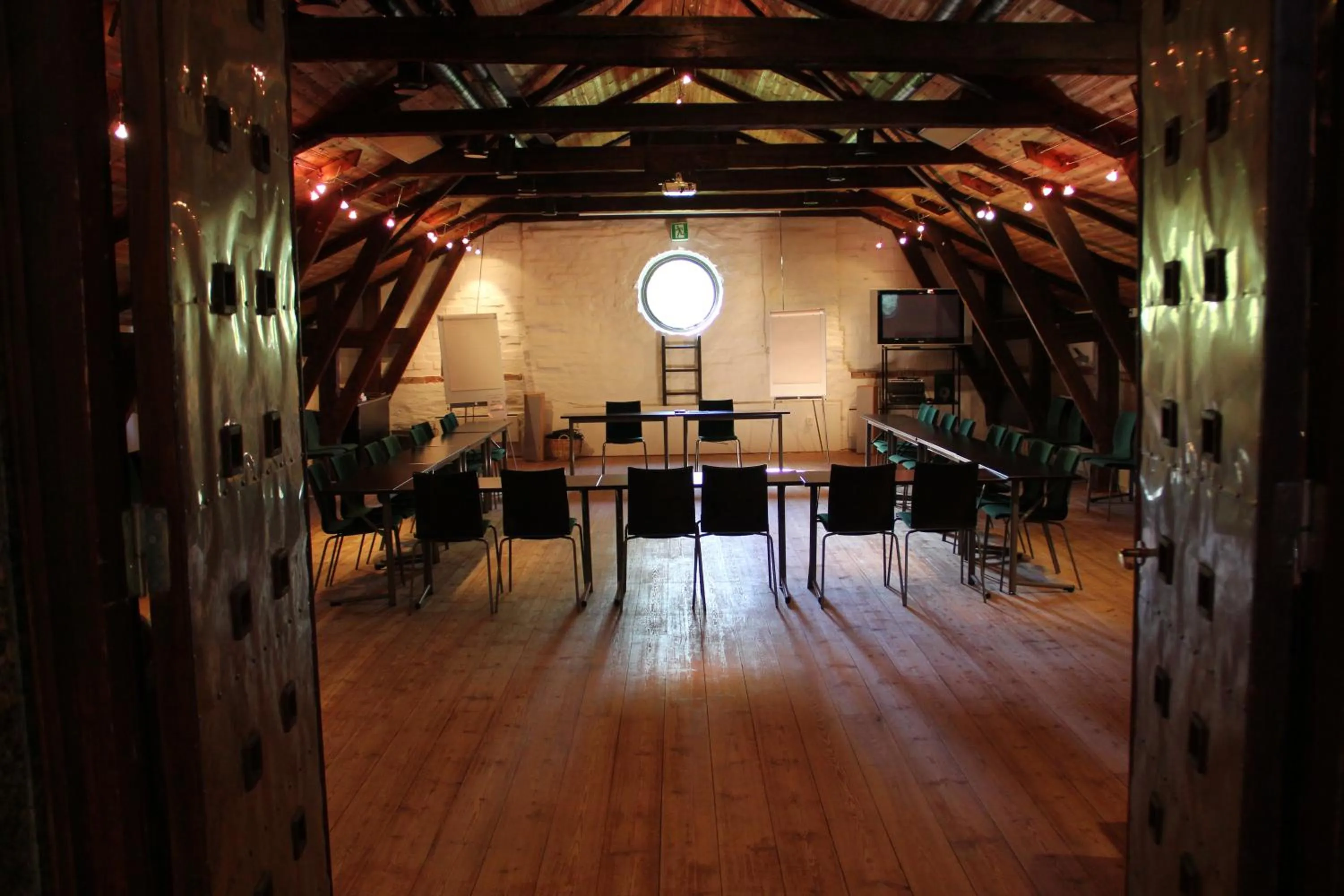 Meeting/conference room in Mustion Linna / Svartå Manor