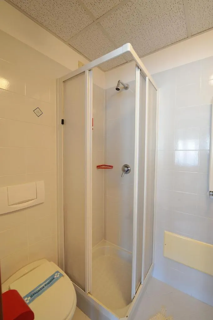 Bathroom in Hotel Elena