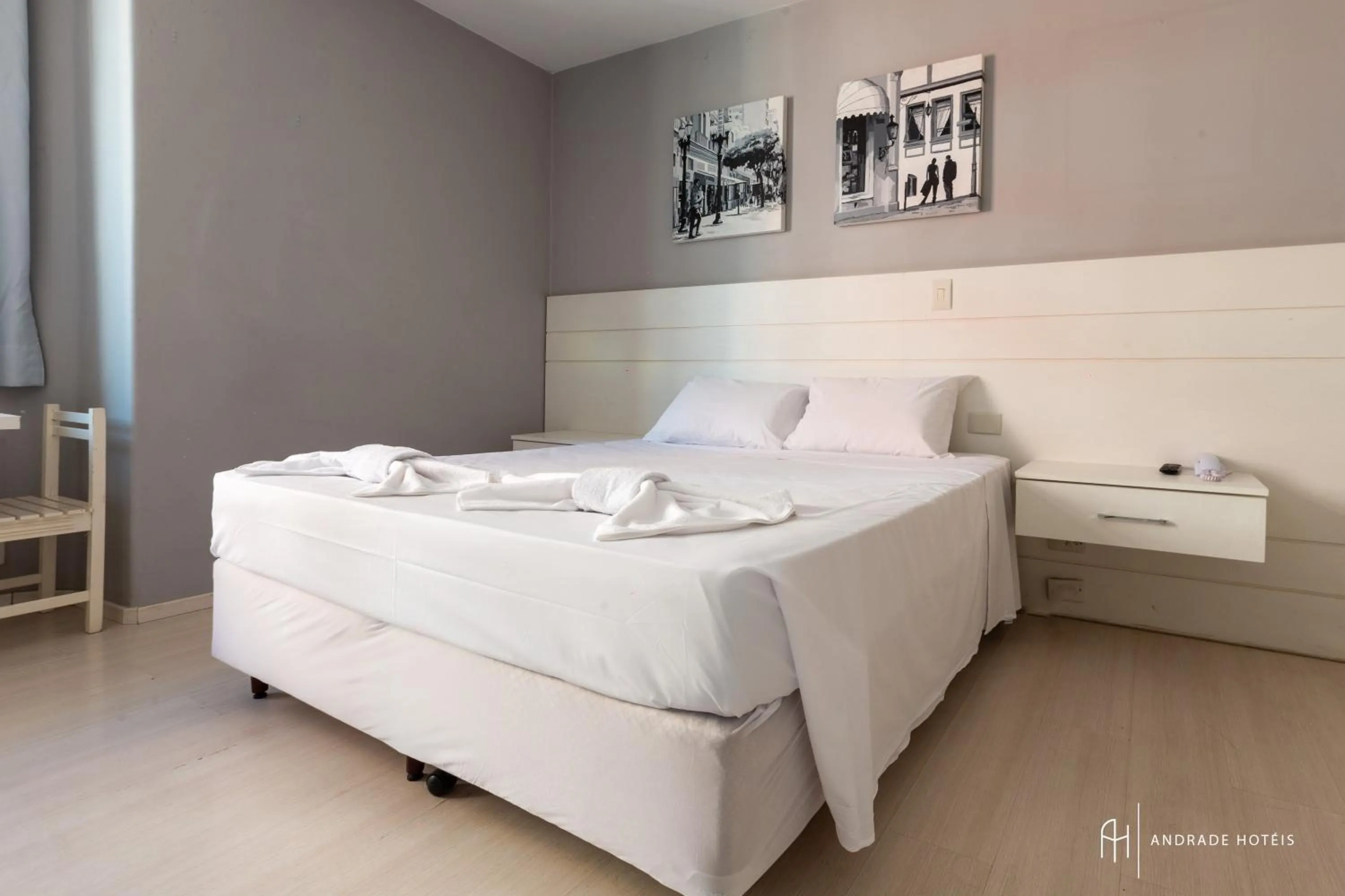 Bedroom, Bed in Rede Andrade San Martin