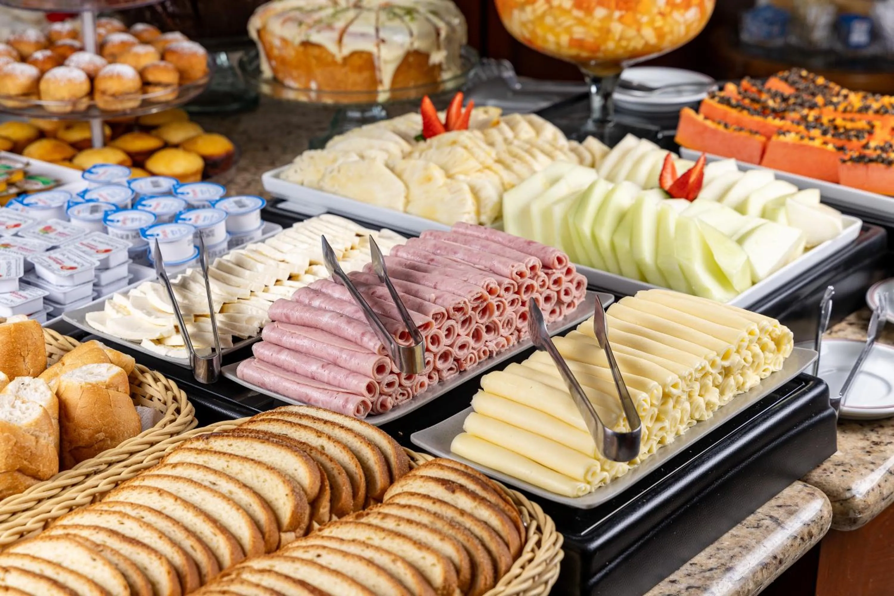 Breakfast in Park Tower Campinas Residence by Nacional Inn