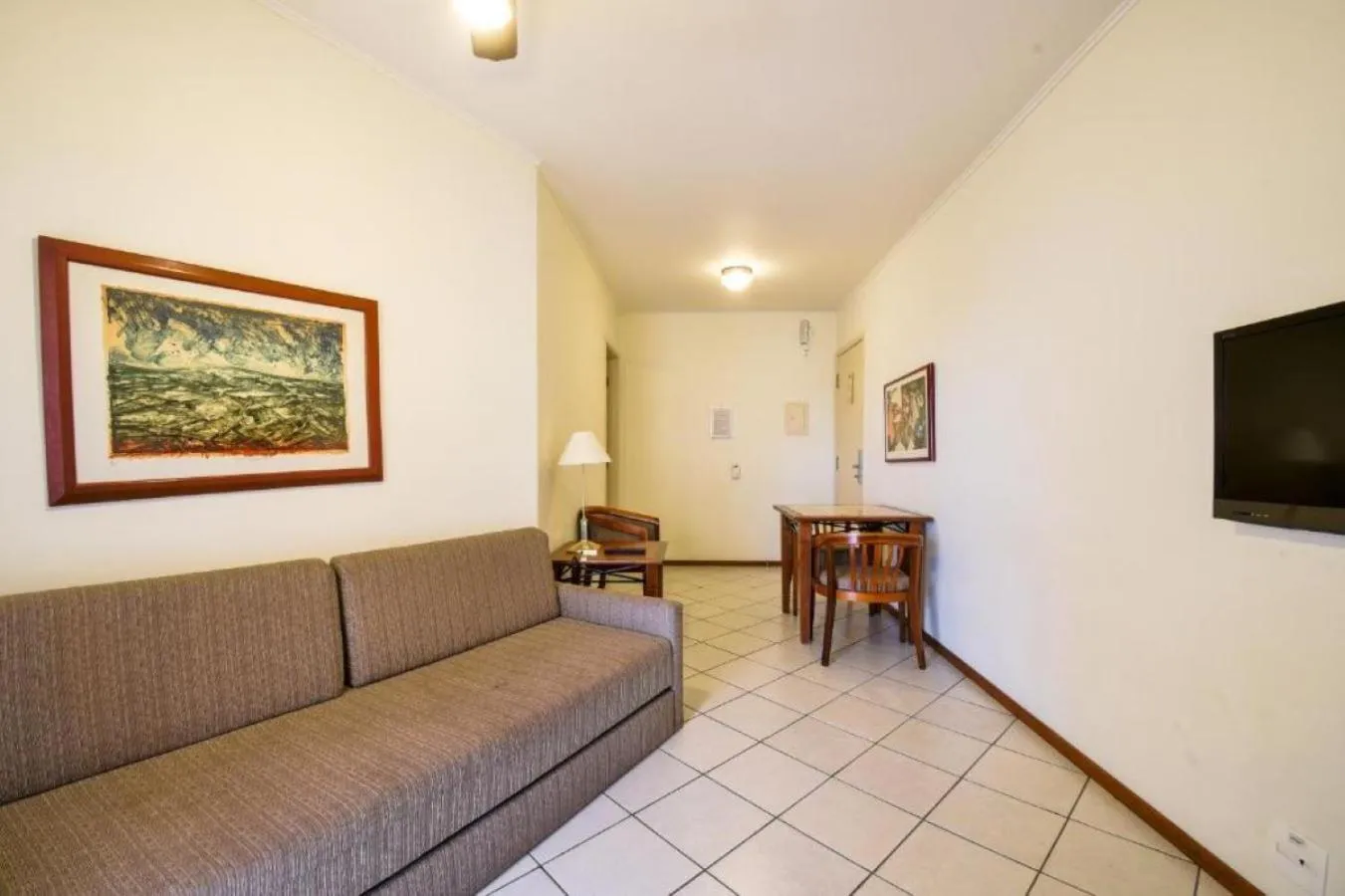 Living room in Park Tower Campinas Residence by Nacional Inn