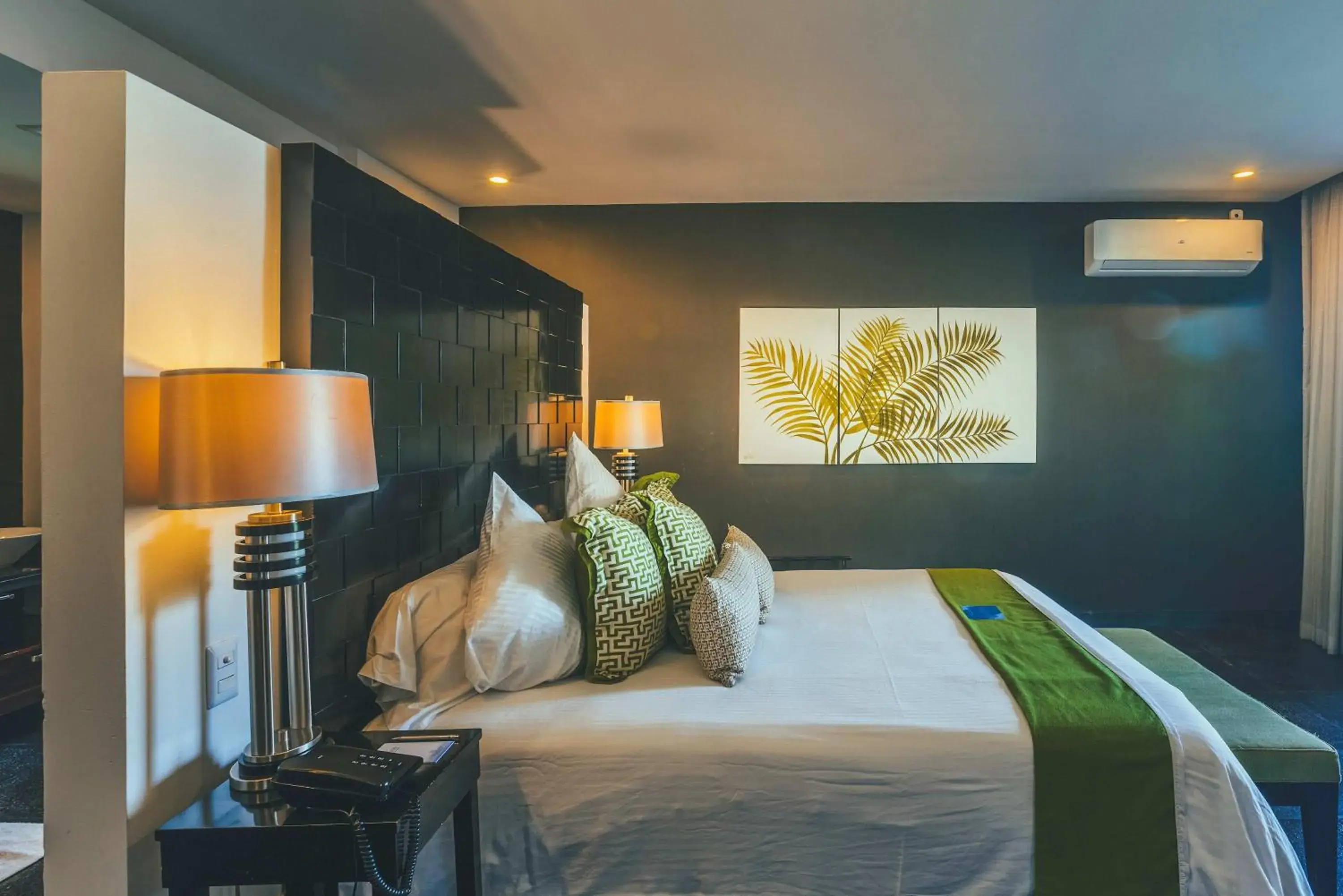 Superior Suite with Ocean View (# of bedrooms available depends on # of guests reserved) in Los Altos Resort Superior Suite with Ocean View (# of bedrooms available depends on # of guests reserved) in Los Altos Resort