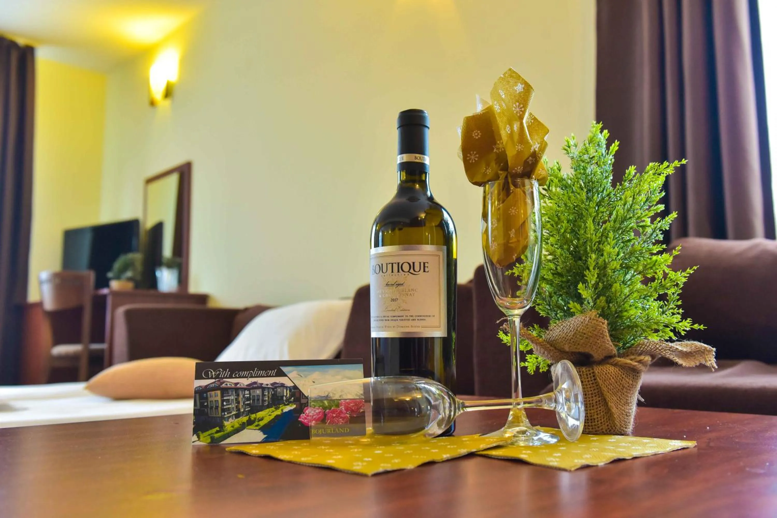 Alcoholic drinks in Hotel Bojur & Bojurland Apartment Complex