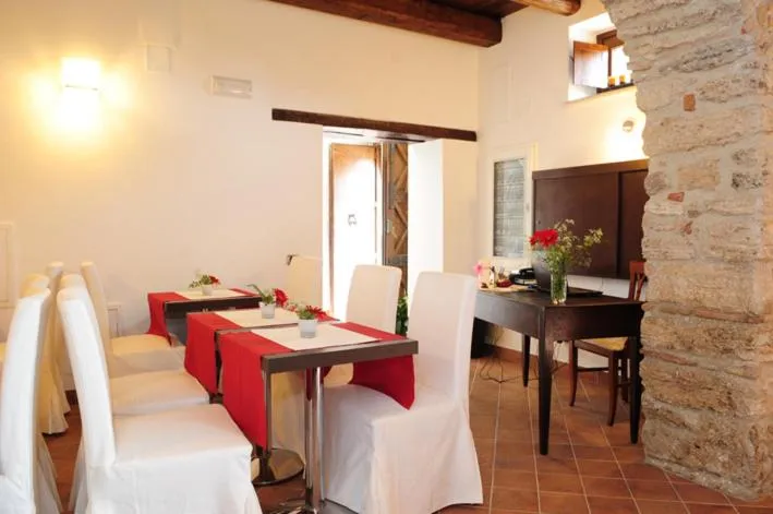 Restaurant/places to eat in Hotel Dei Templi