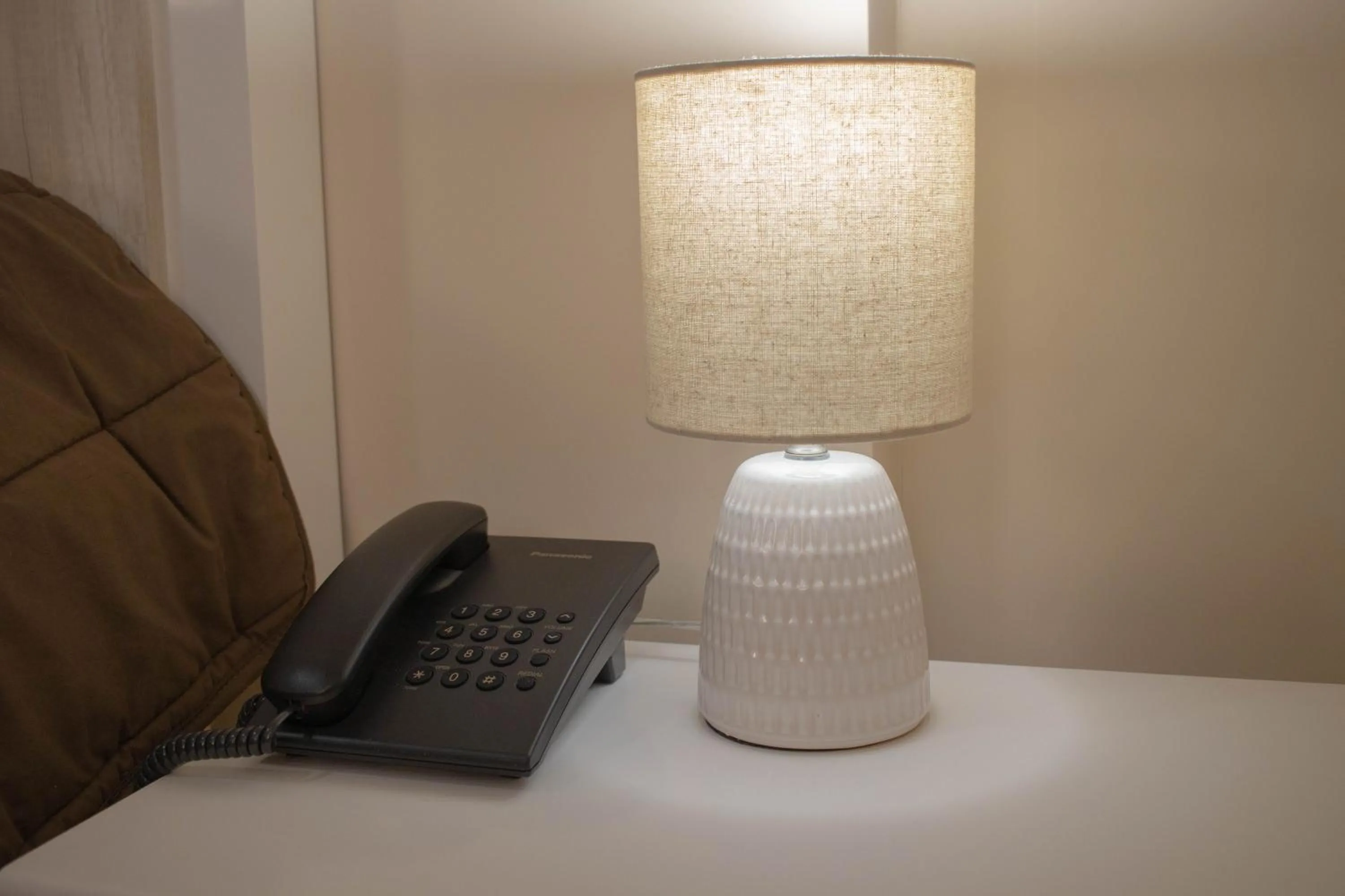 California Comfort & Suites