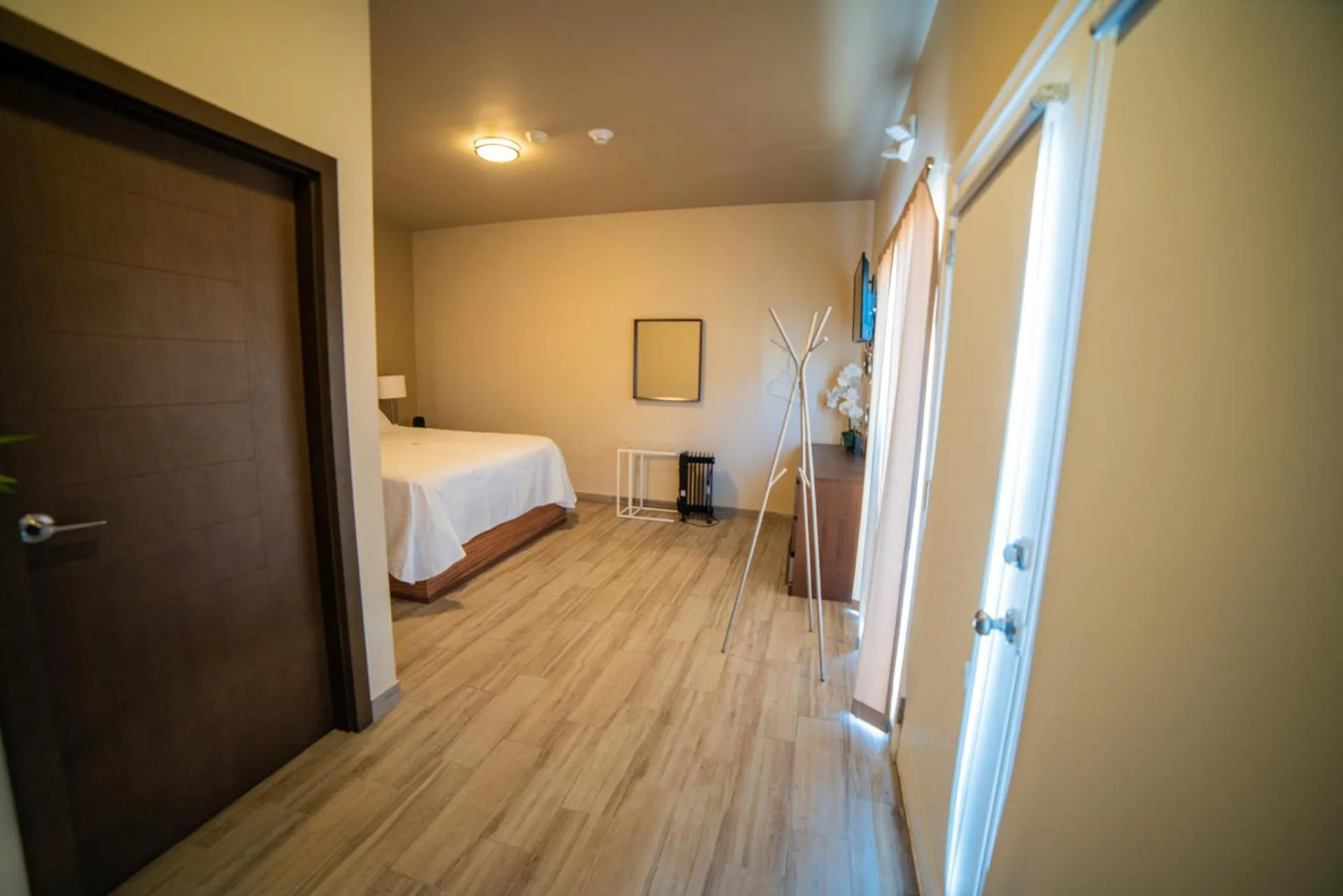 Bed in California Comfort & Suites