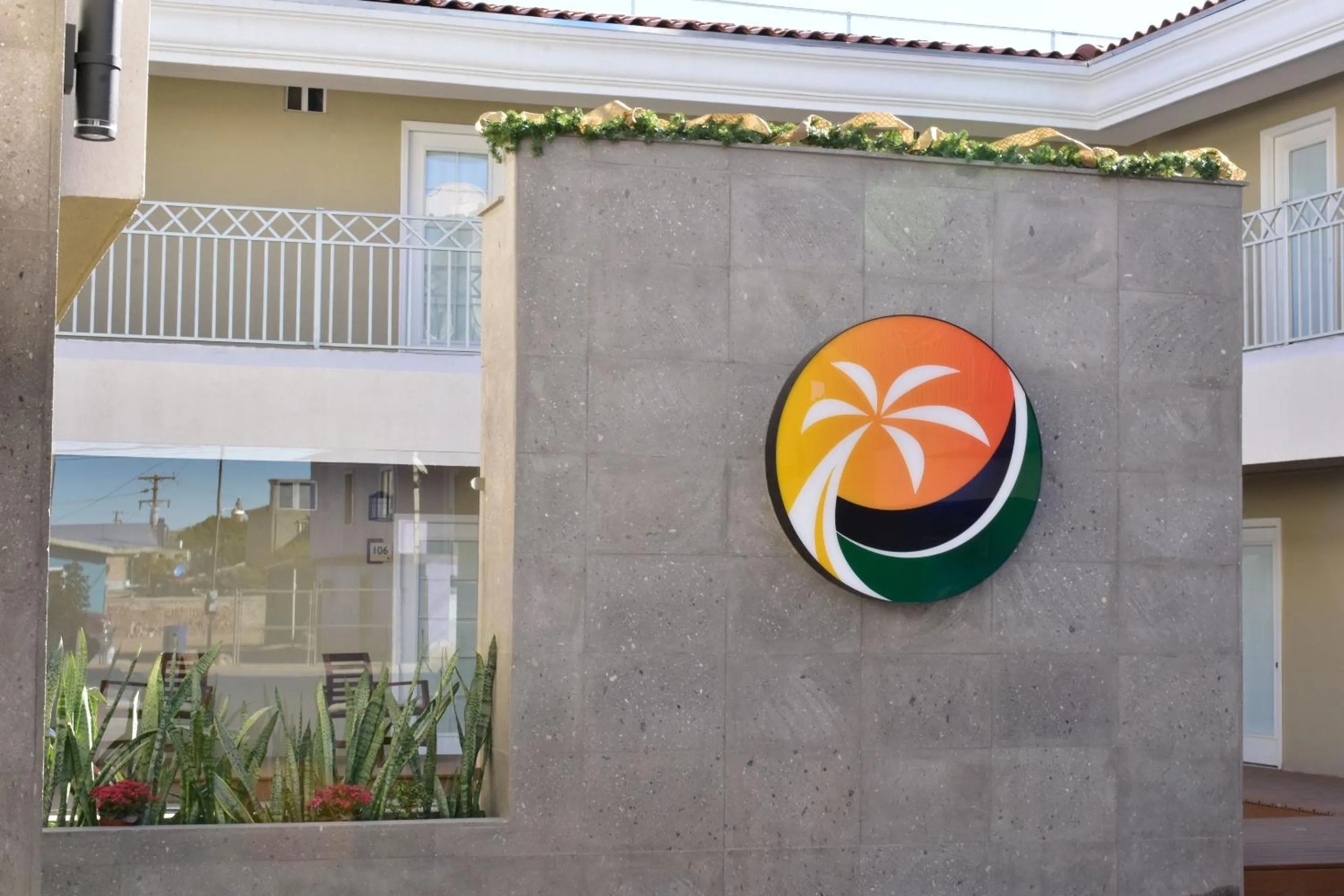 Property logo or sign in California Comfort & Suites