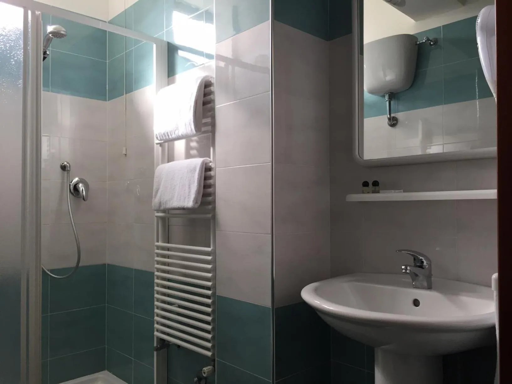 Bathroom in Cristal Hotel