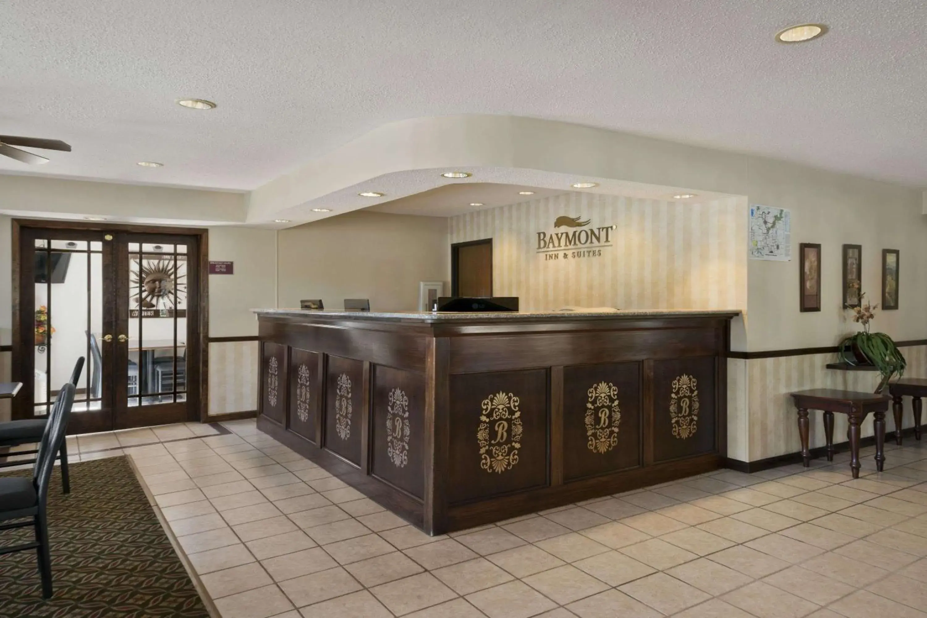 Lobby or reception in Baymont by Wyndham Whitewater Lobby or reception in Baymont by Wyndham Whitewater