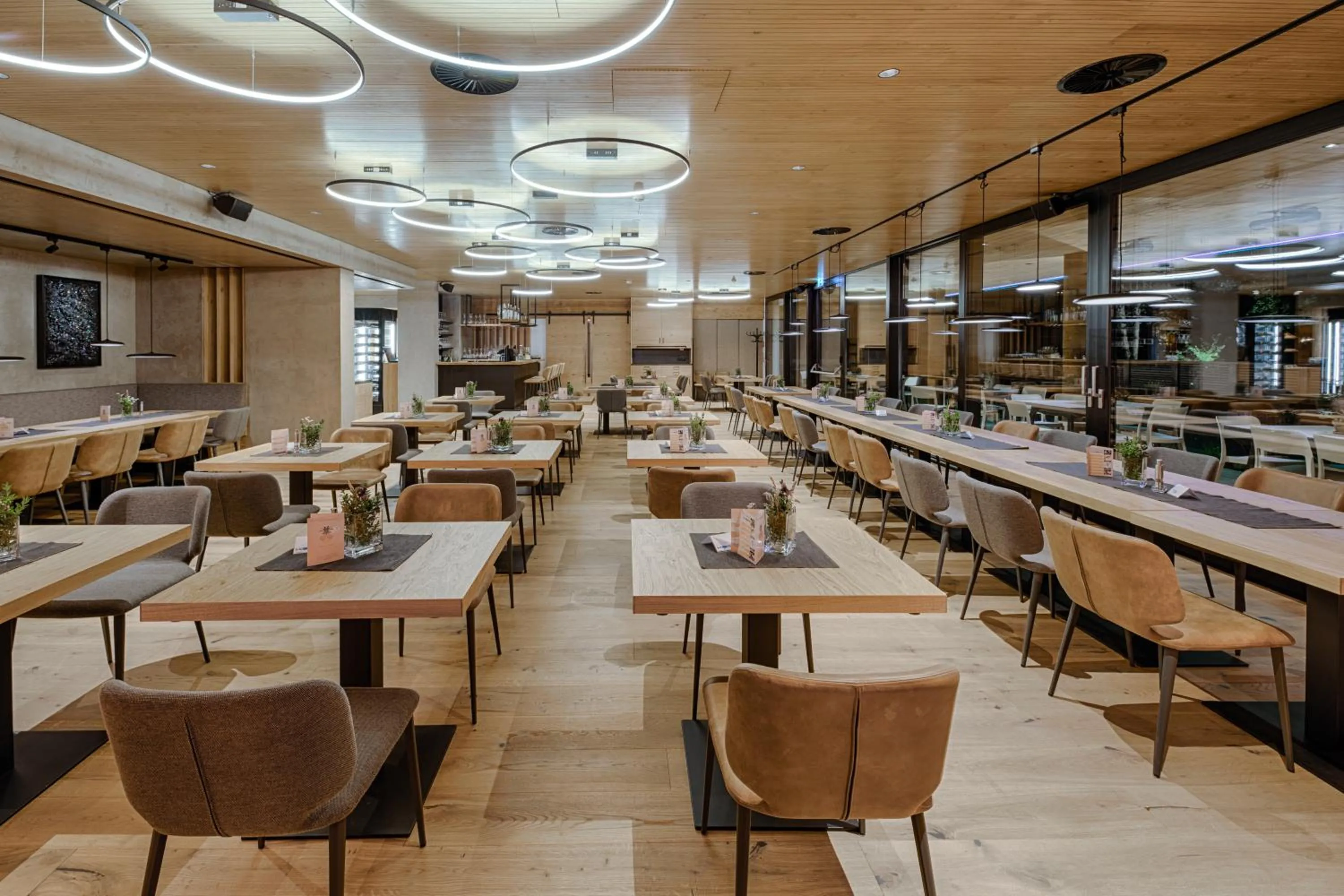 Restaurant/places to eat in KOSIS Sports Lifestyle Hotel