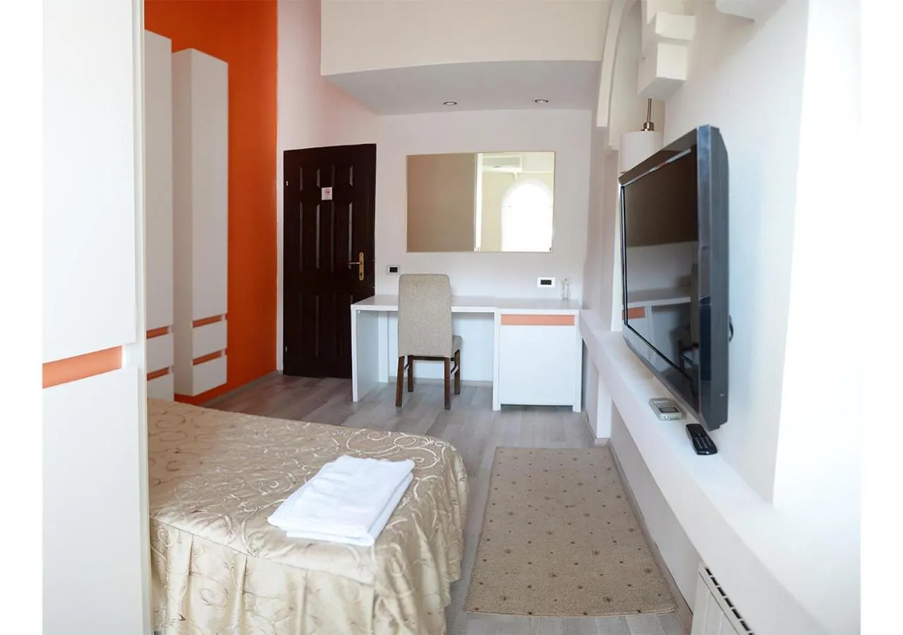 Bed in Hotel Ambasador