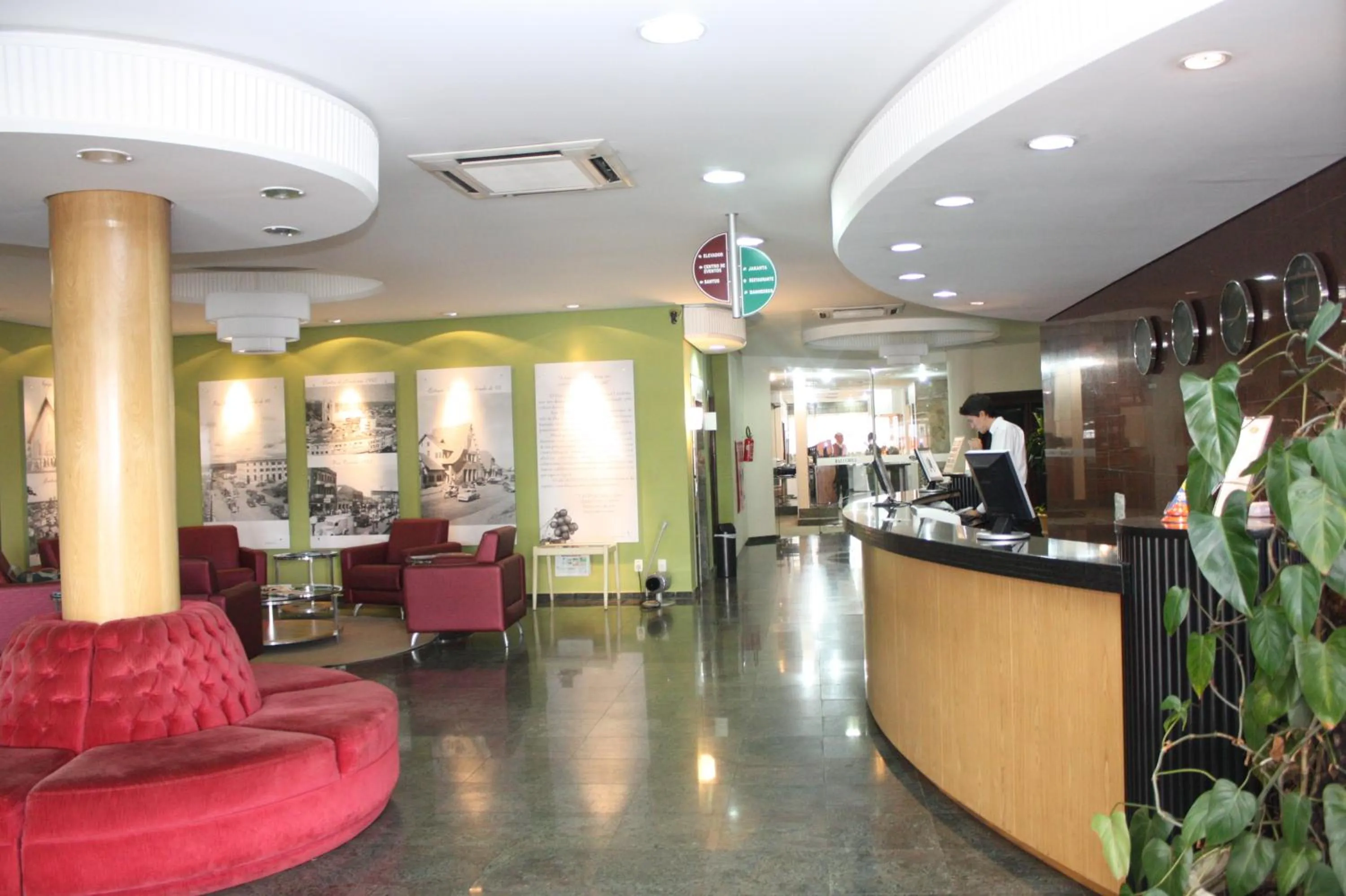 Lobby or reception in Sumatra Hotel e Centro de Convenções