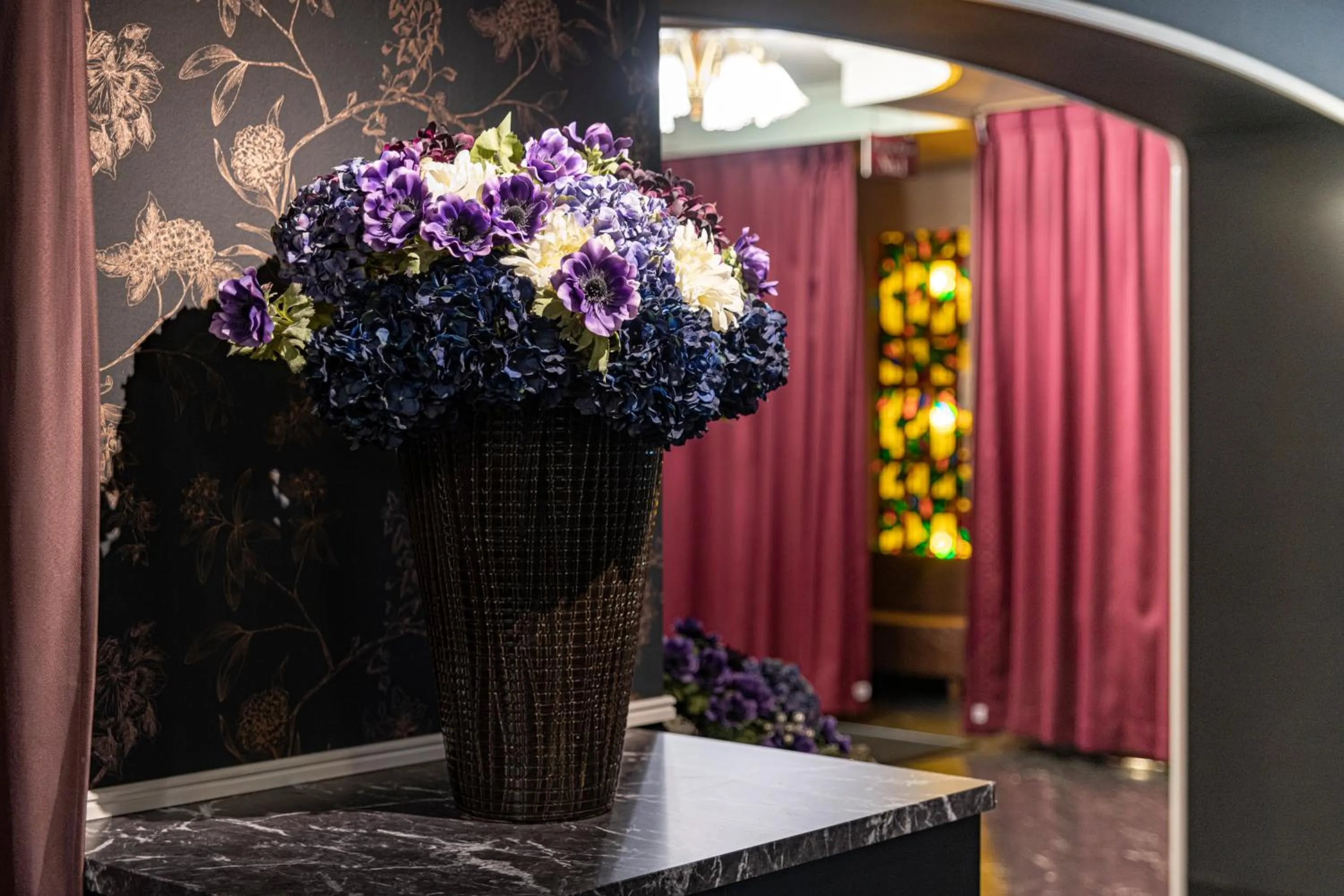 Lobby or reception in Hotel Benkyo Beya Amagasaki