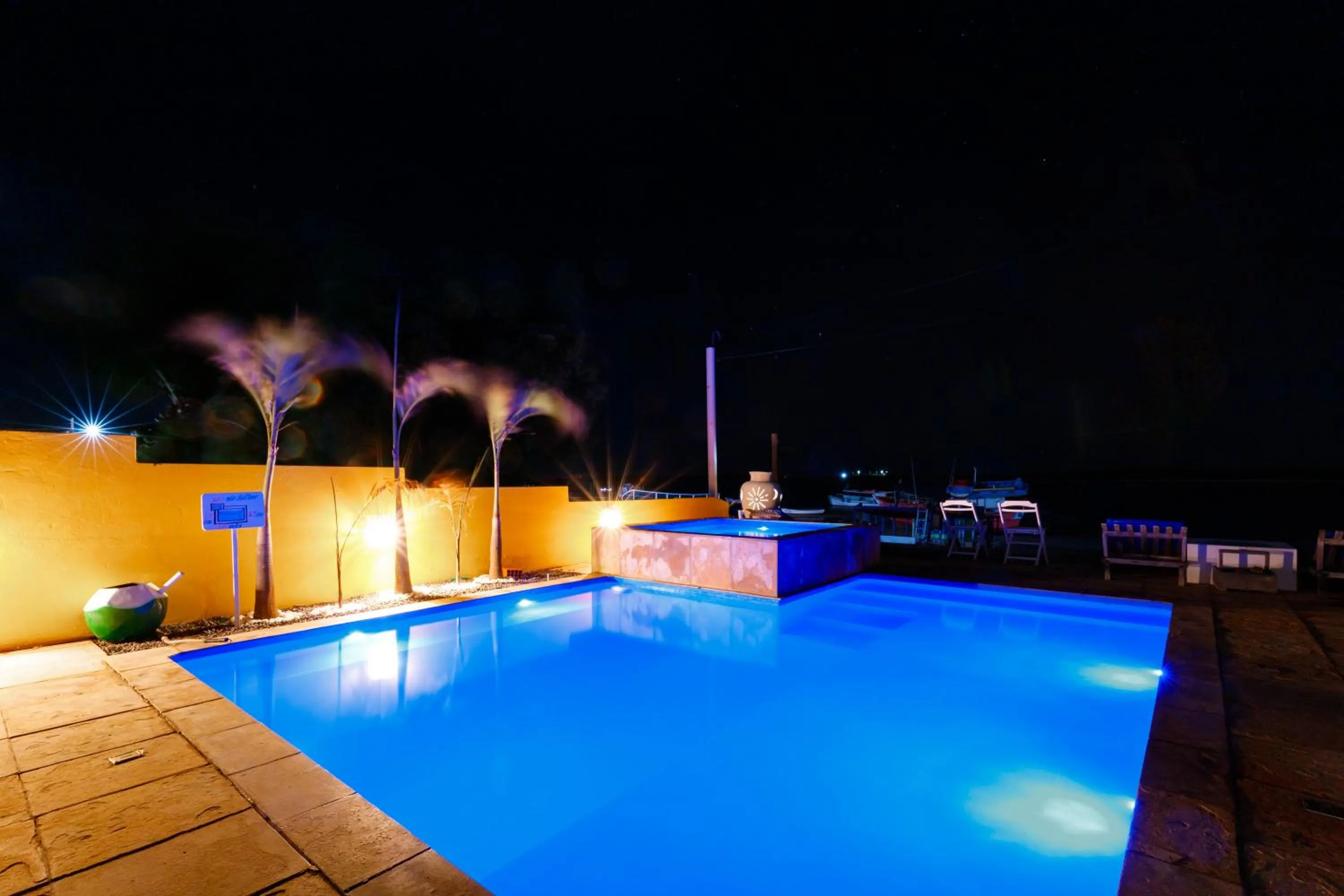 Swimming pool in Pousada Oásis