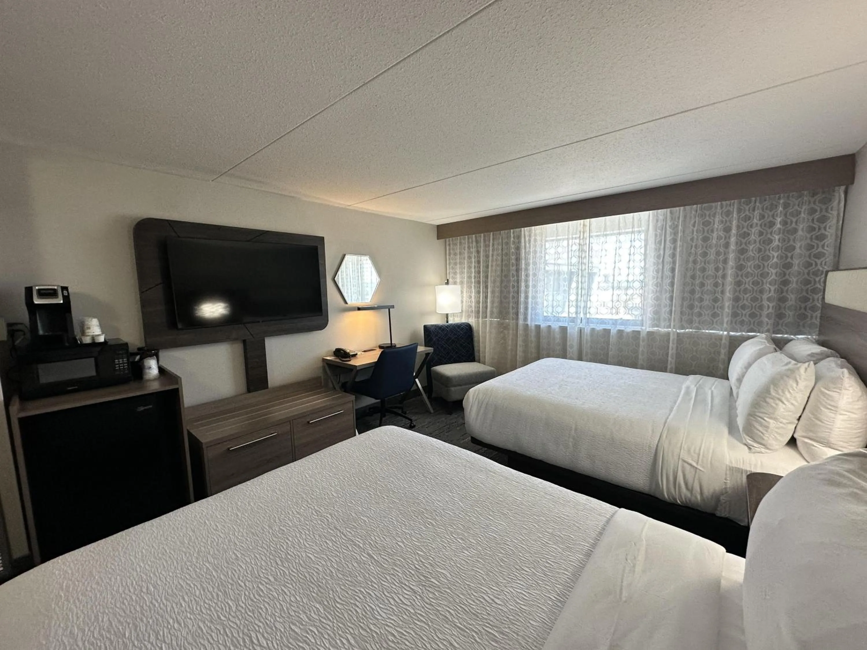 Bed in Best Western Plus Downtown Tacoma